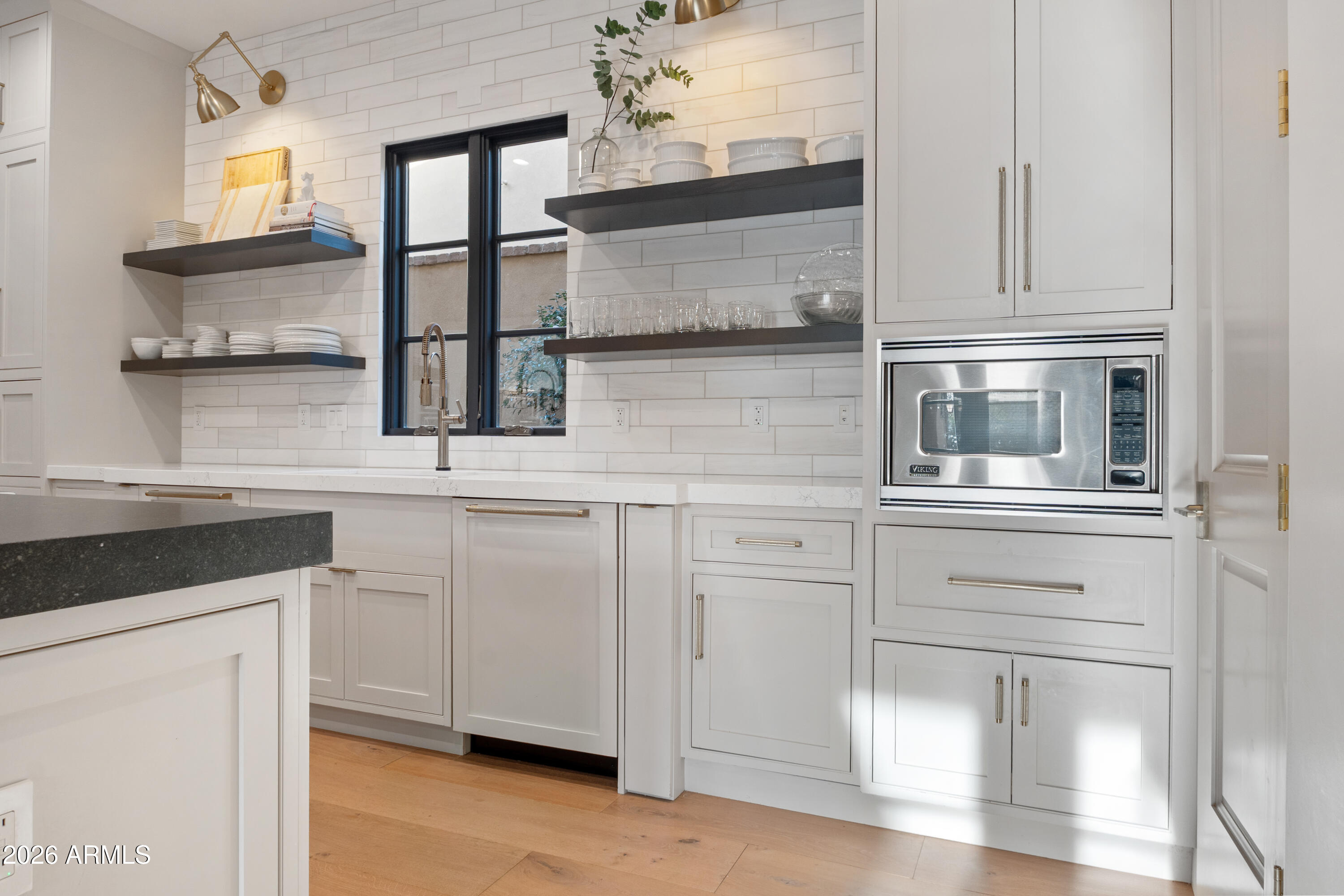 10244 E WINDRUNNER Drive