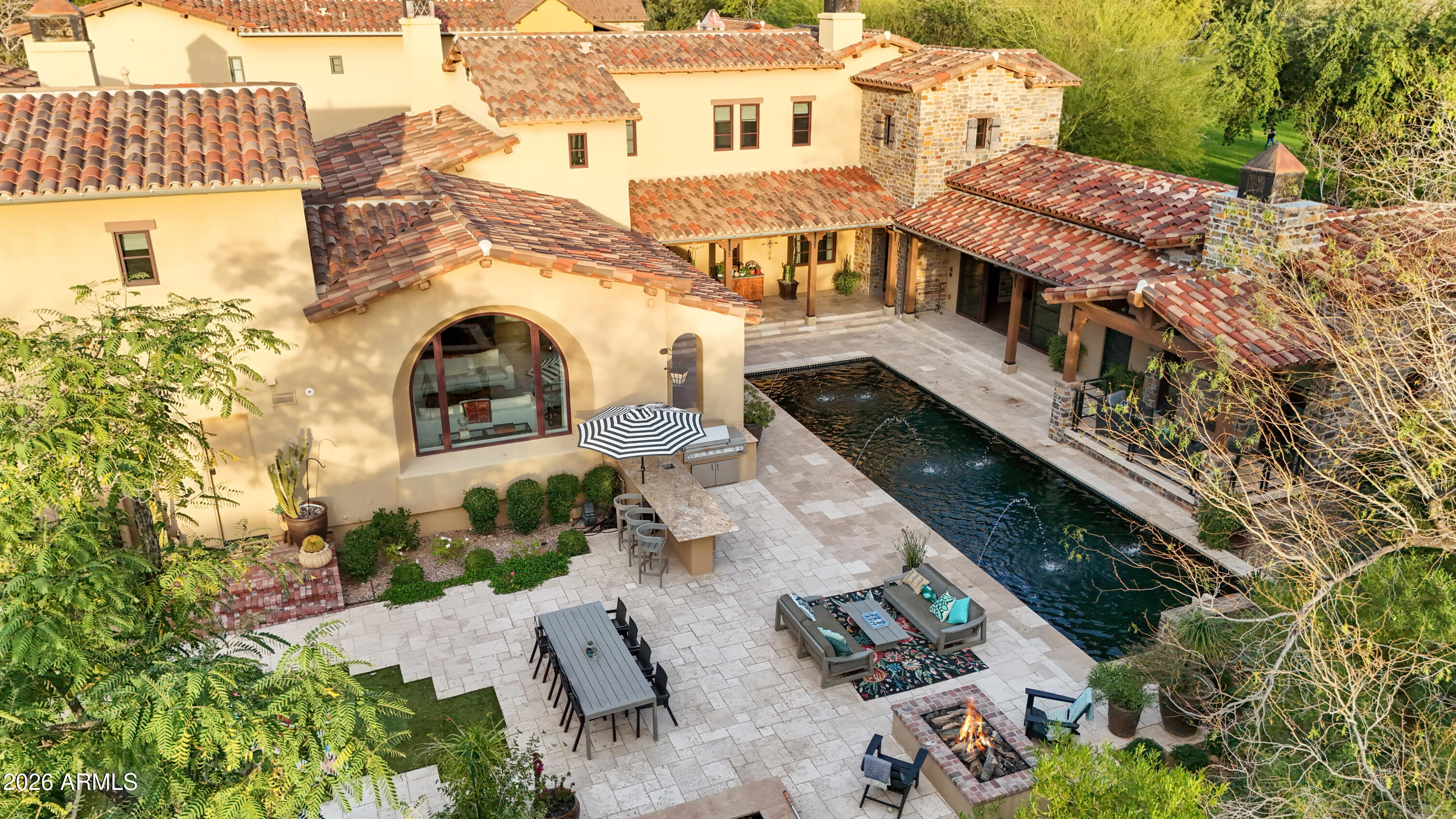 10244 E WINDRUNNER Drive