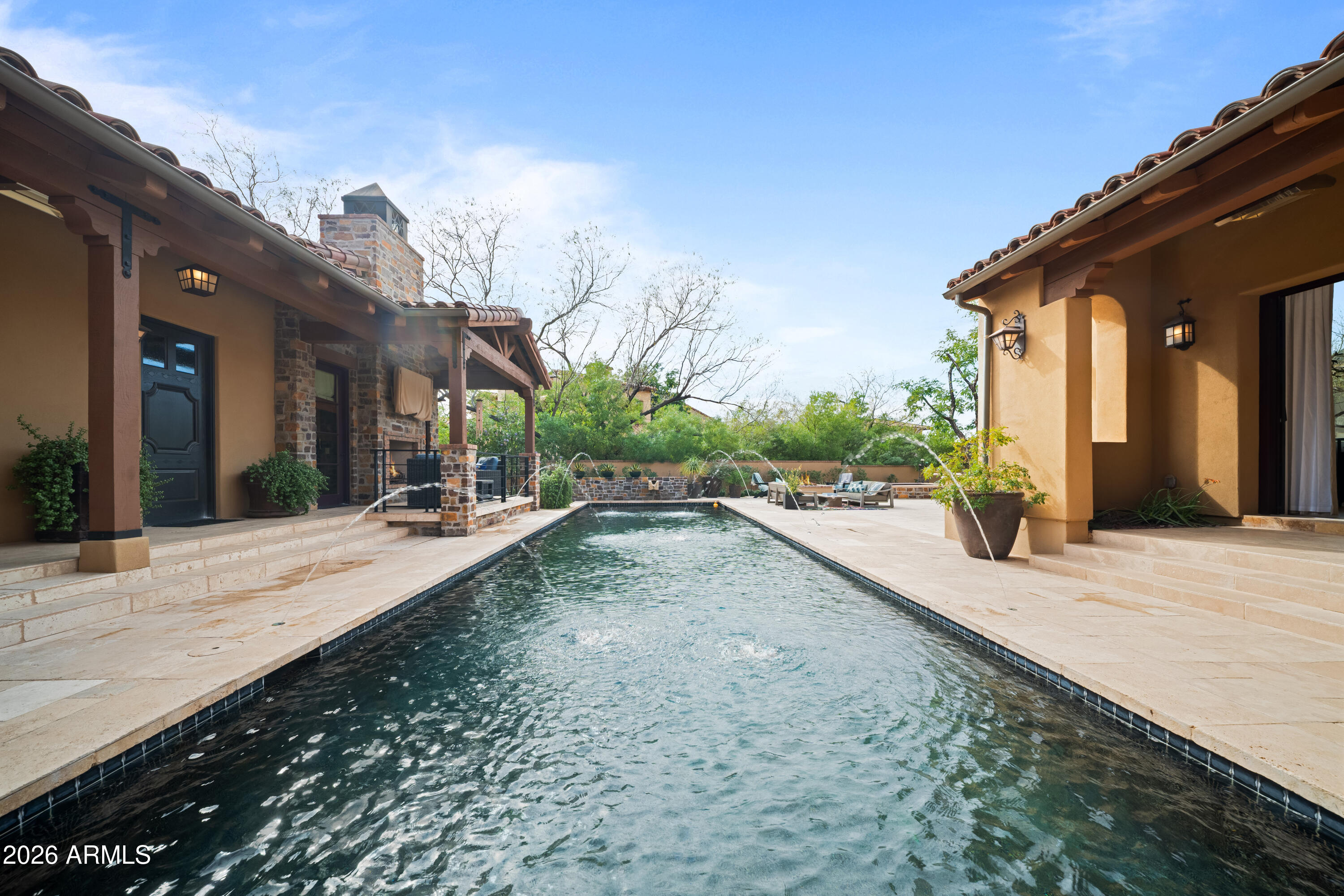 10244 E WINDRUNNER Drive