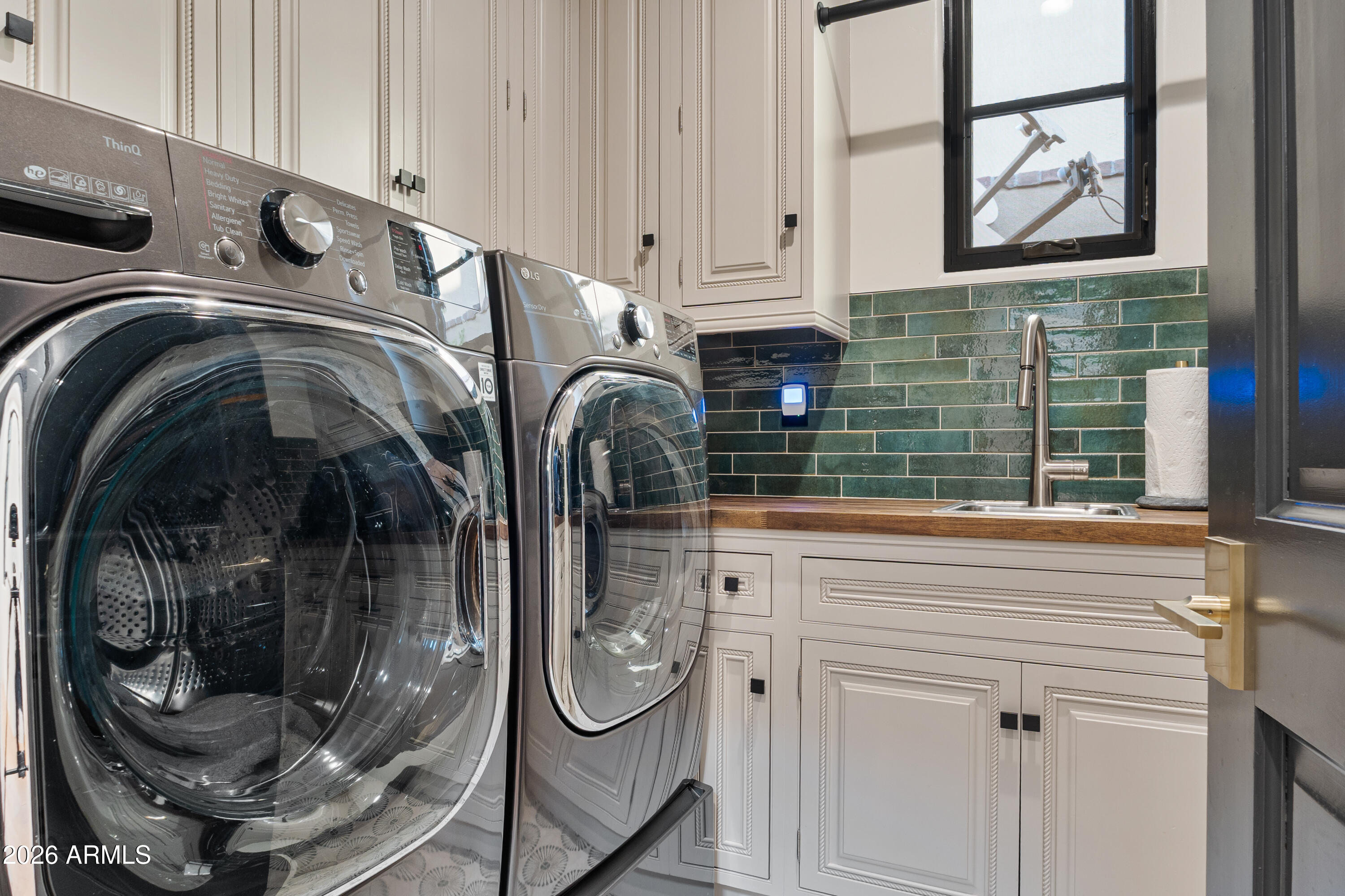 10244 E WINDRUNNER Drive