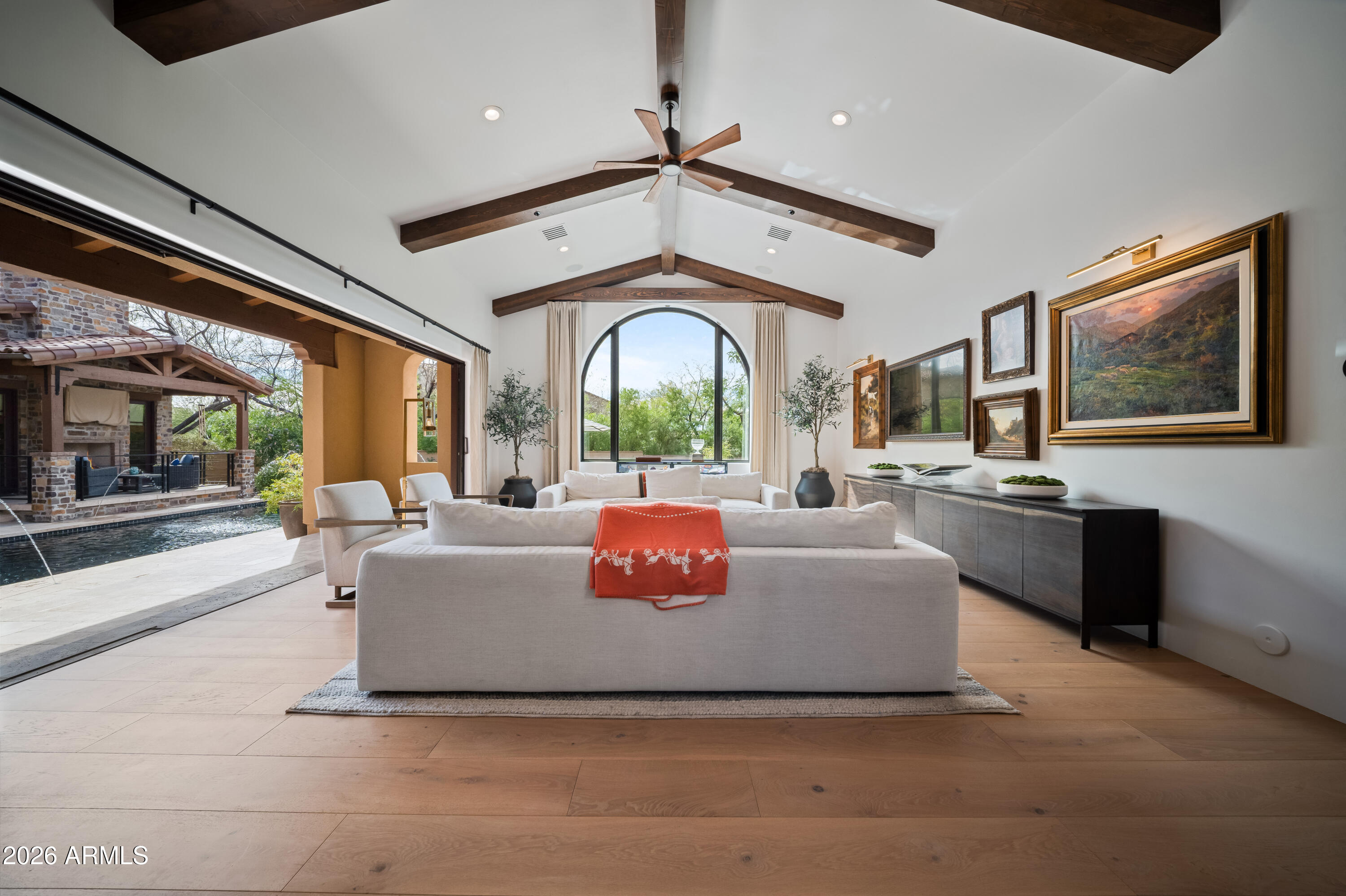 10244 E WINDRUNNER Drive