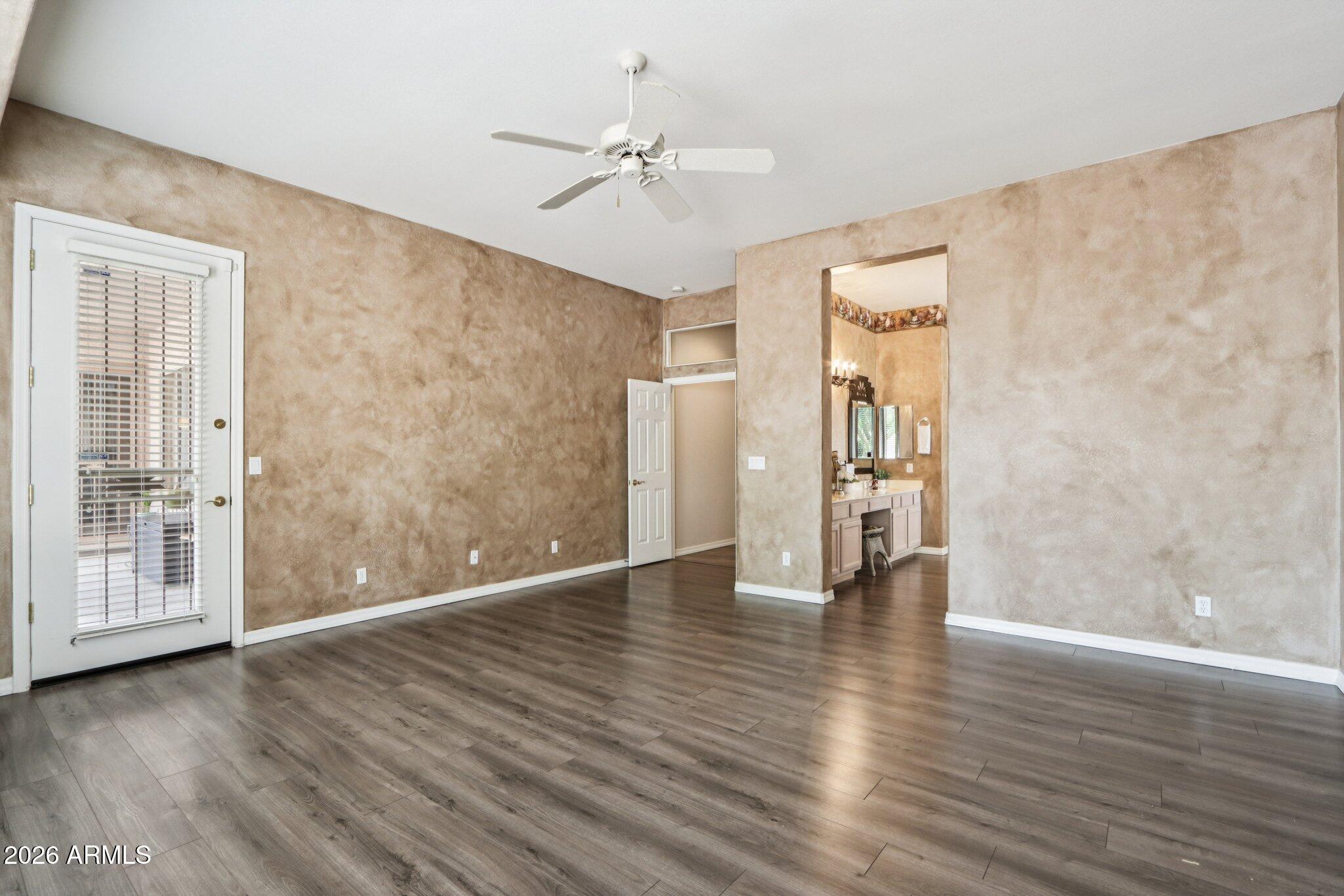 5727 S GOLDEN BARREL Court