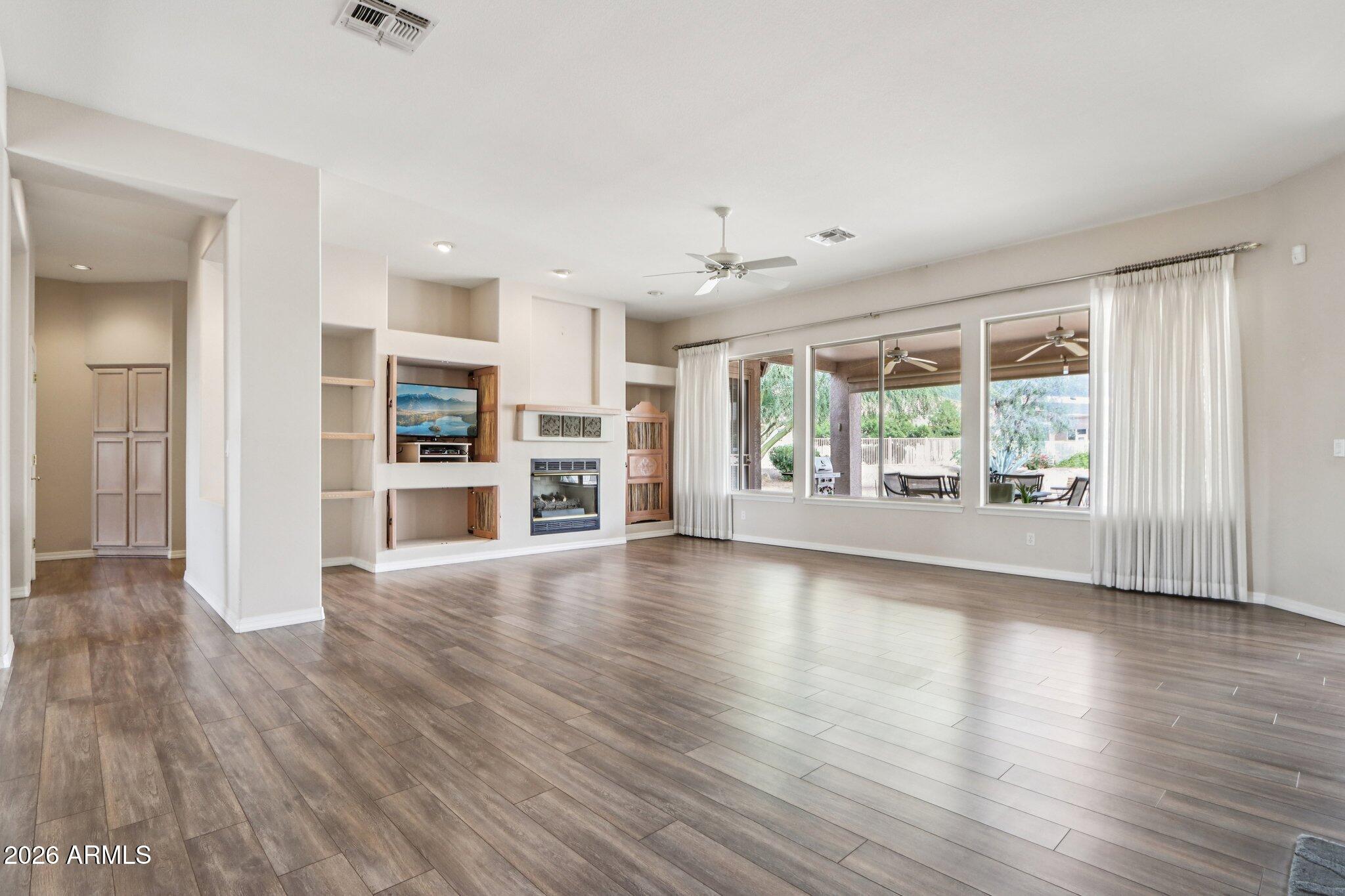 5727 S GOLDEN BARREL Court