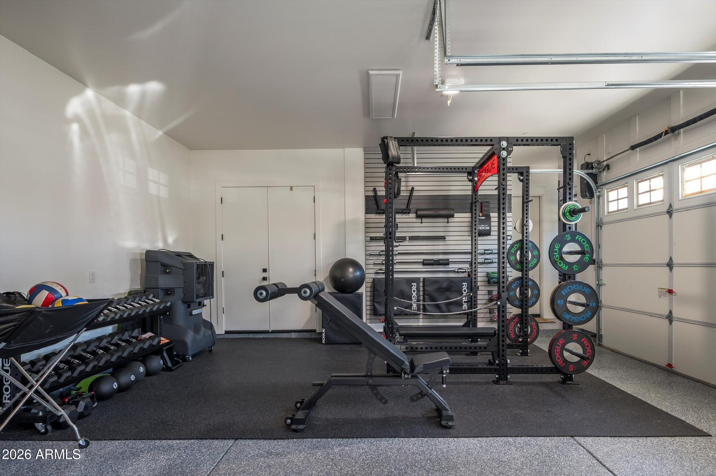 5903 E LAFAYETTE Boulevard