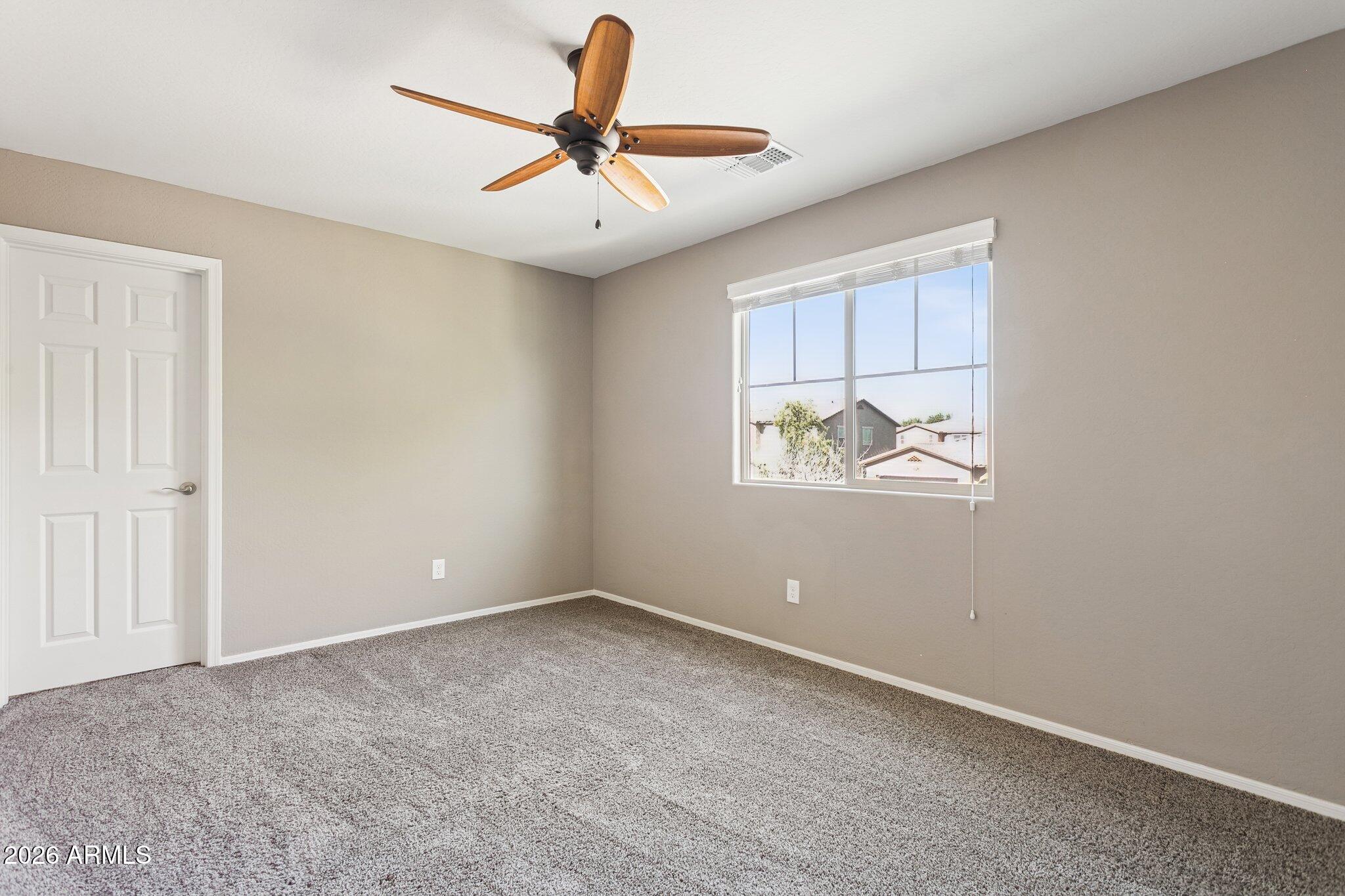 12151 W Davis Lane