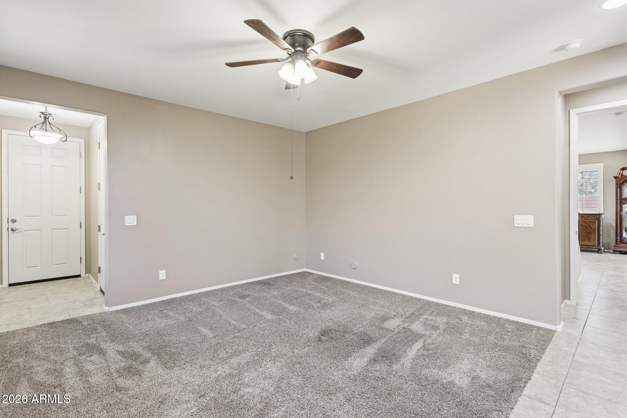 12151 W Davis Lane