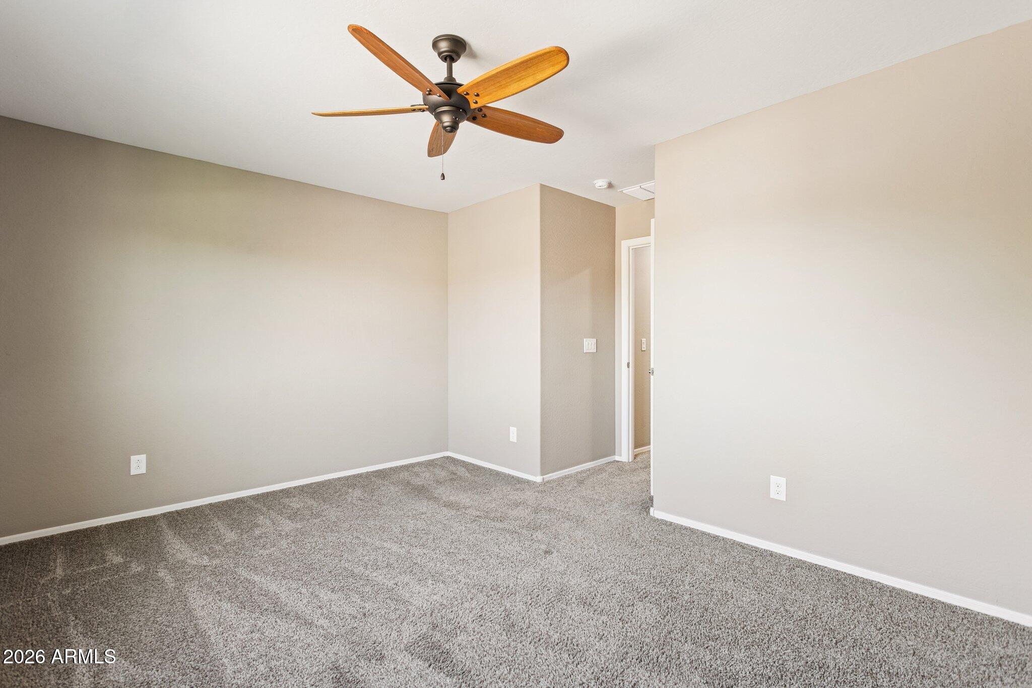 12151 W Davis Lane