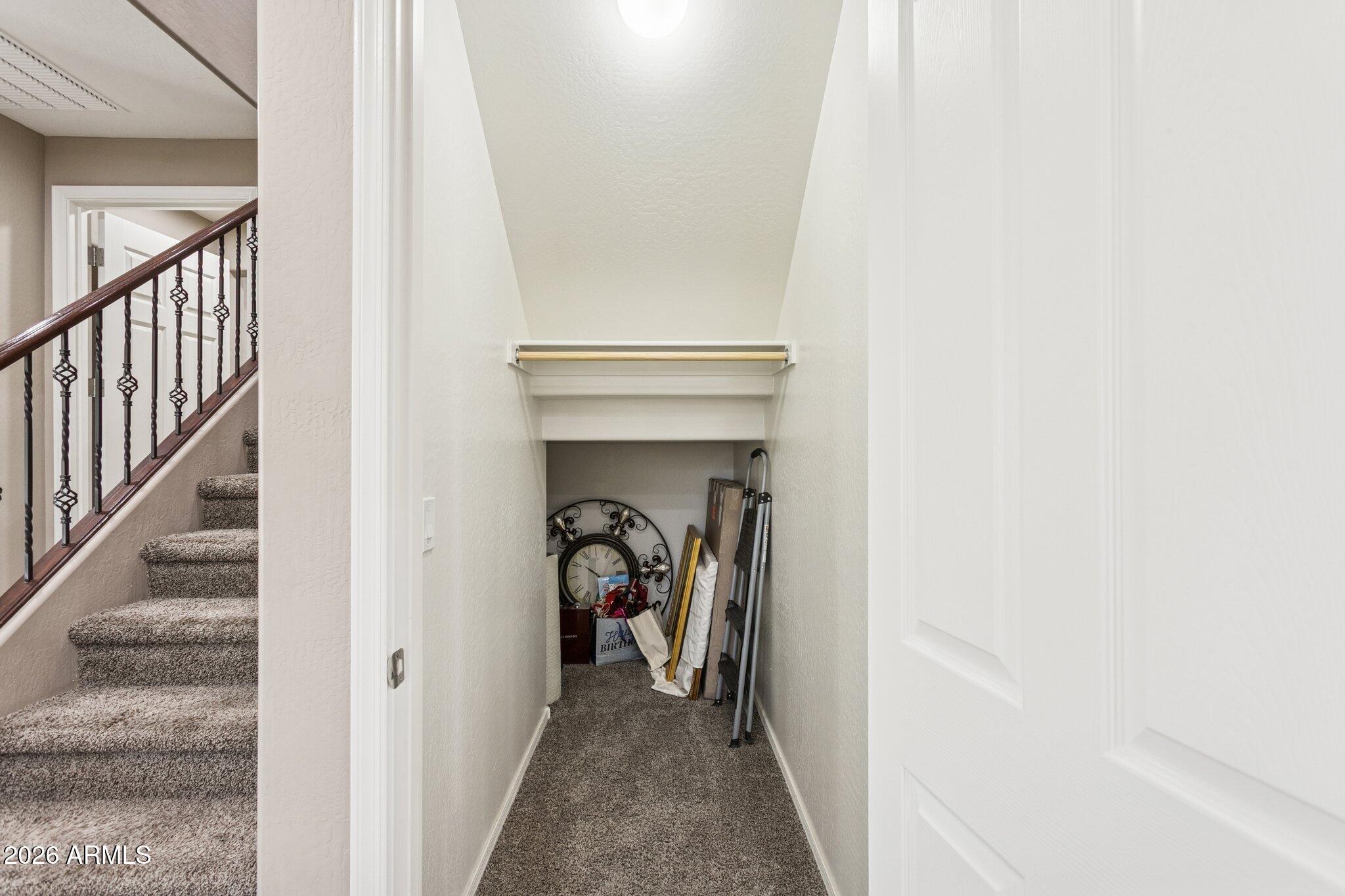 12151 W Davis Lane