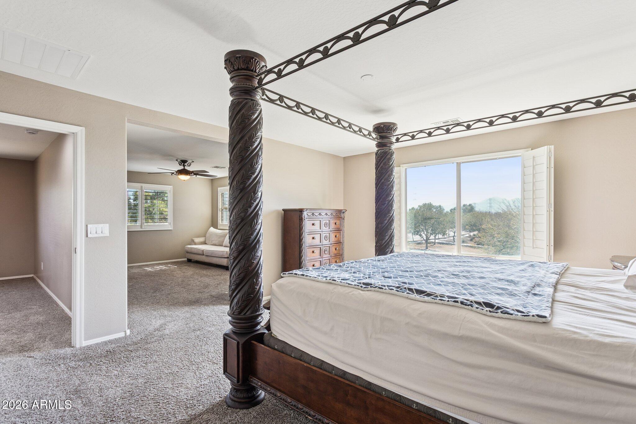 12151 W Davis Lane
