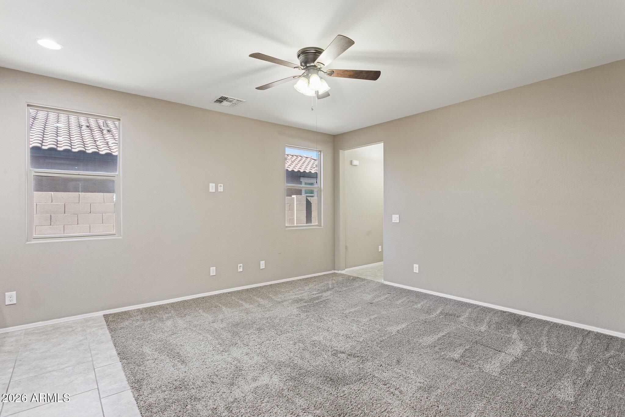 12151 W Davis Lane