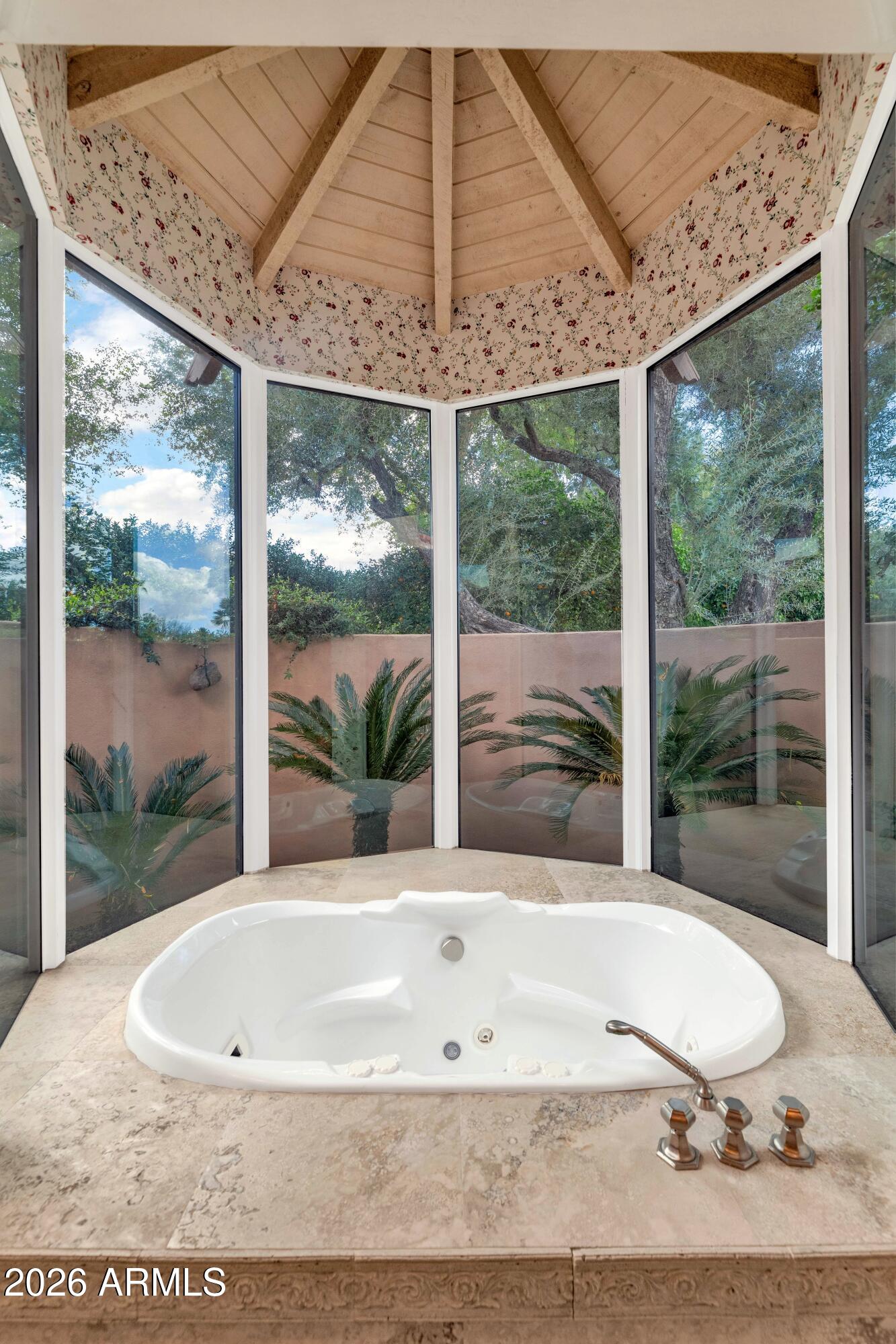 6301 E HUNTRESS Drive