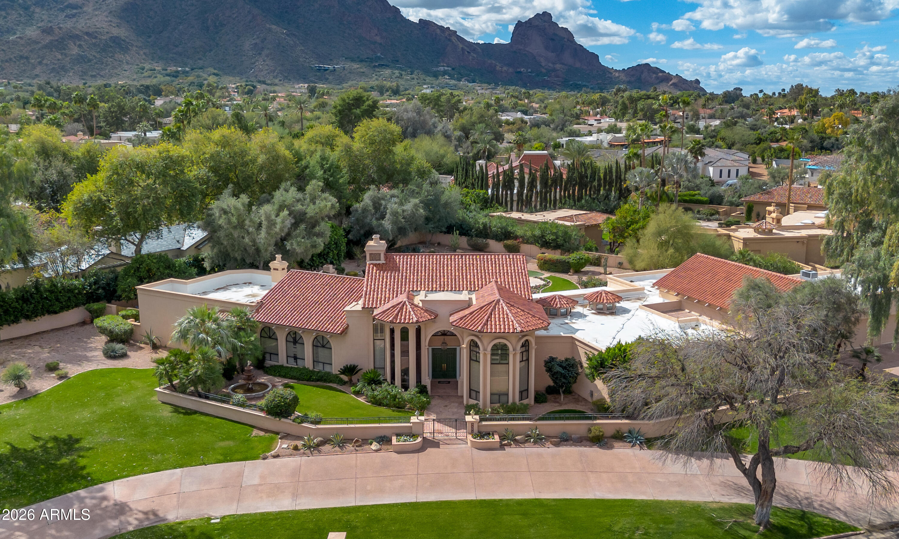 6301 E HUNTRESS Drive