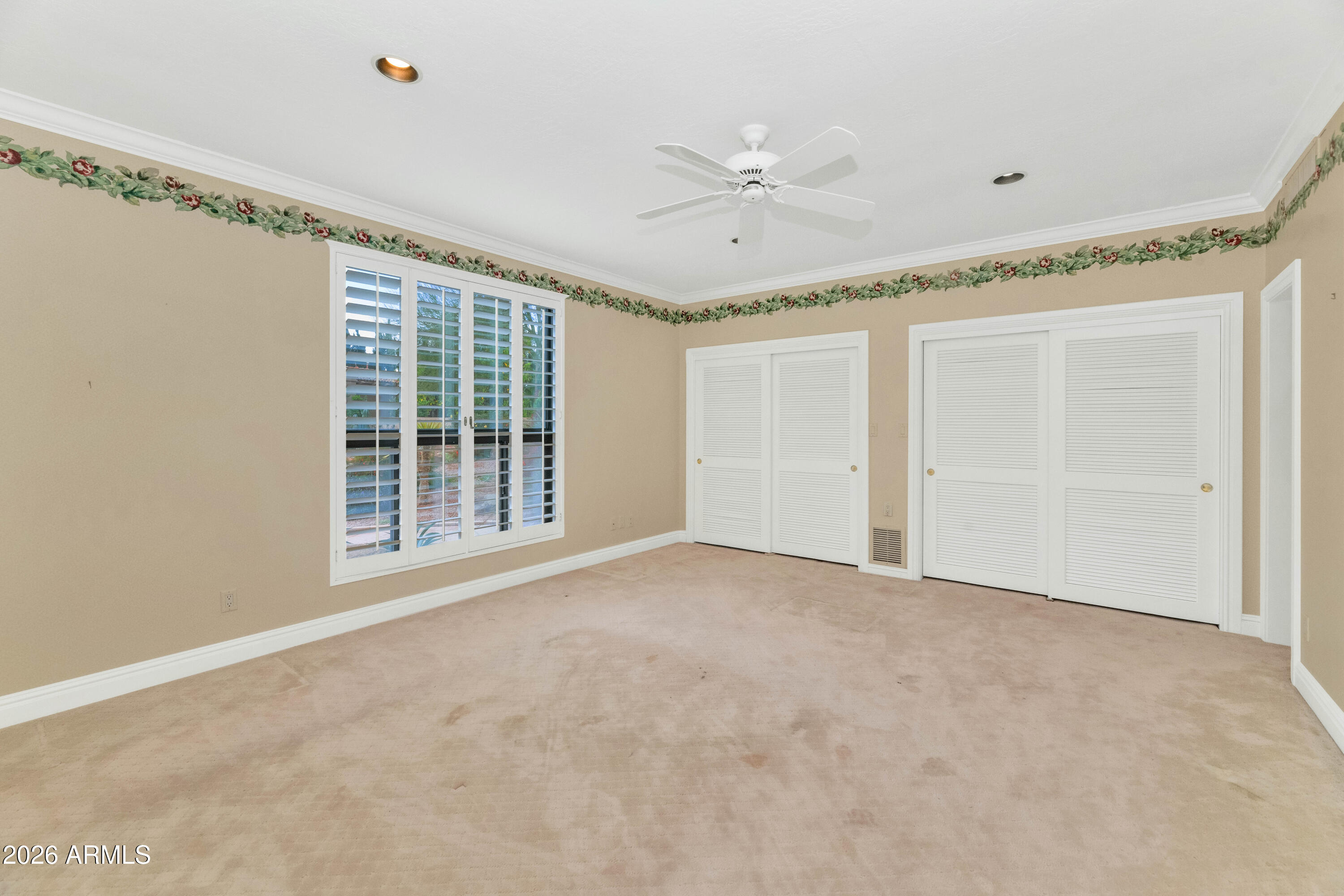 6301 E HUNTRESS Drive