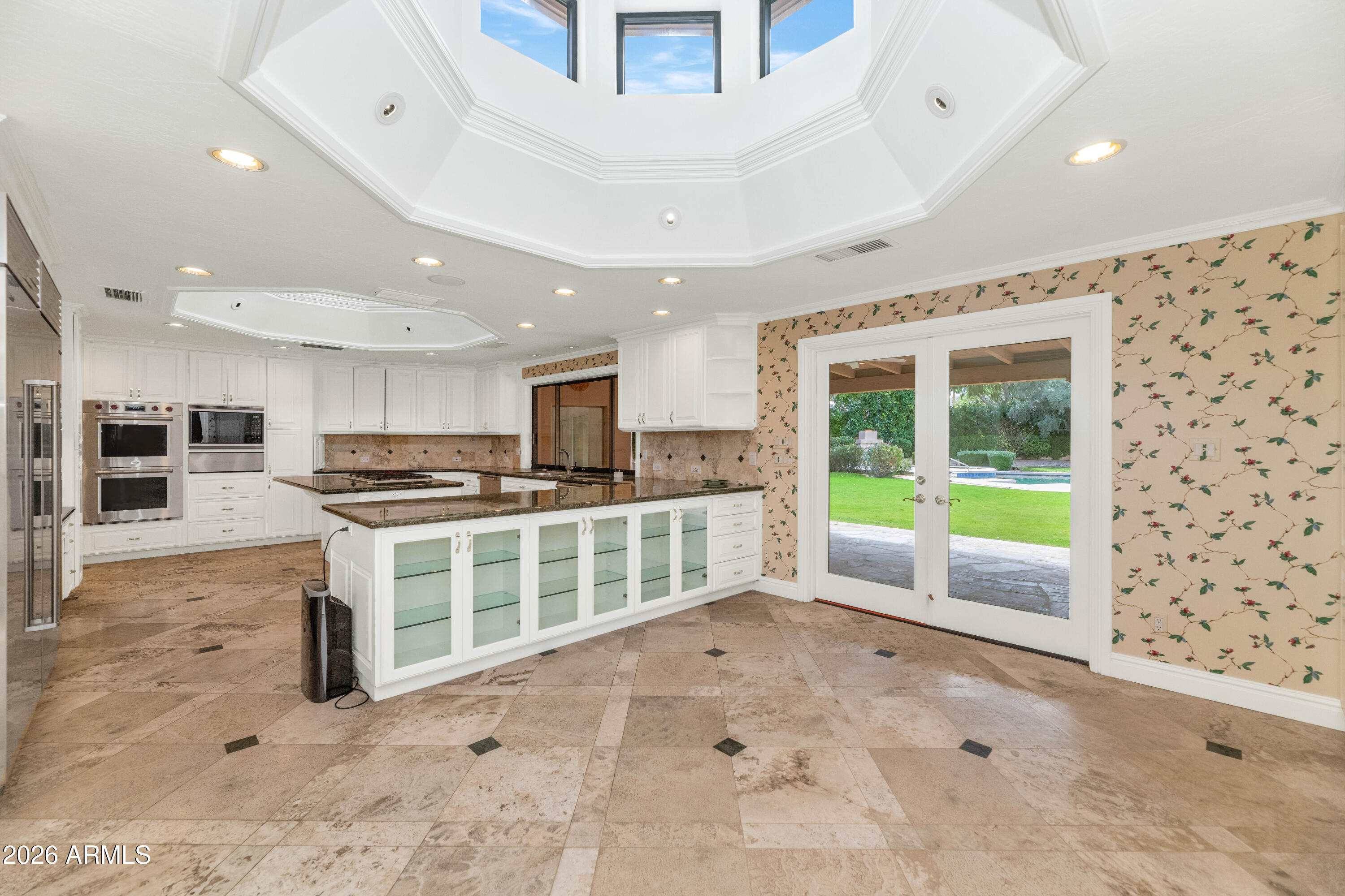 6301 E HUNTRESS Drive