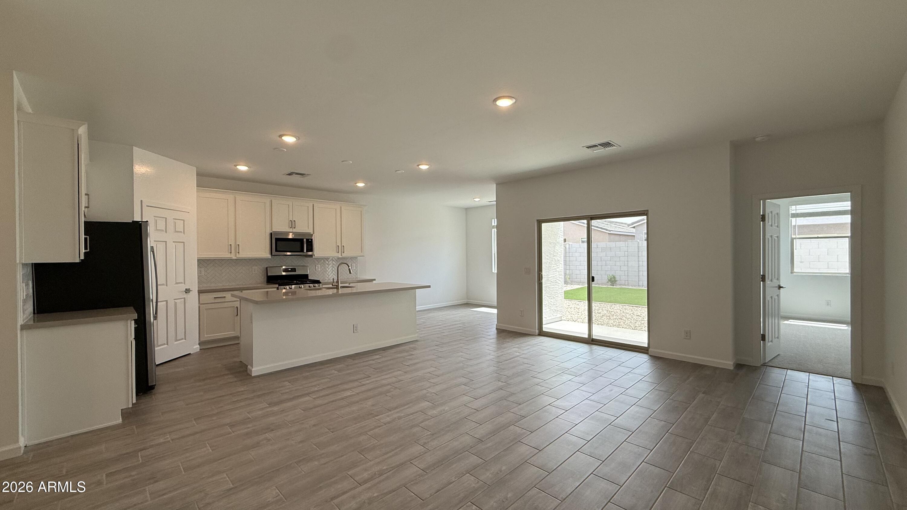 47637 W MOELLER Road