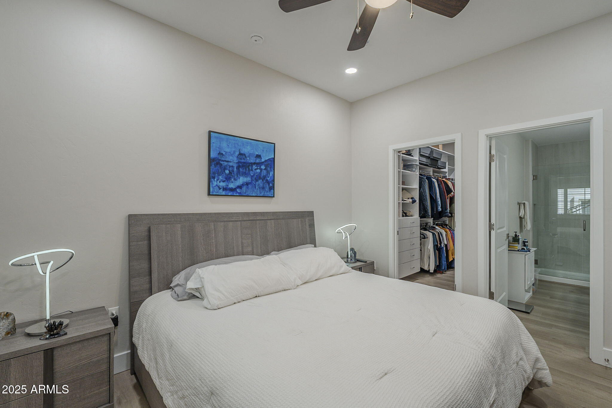 2038 E RIVER Road 101