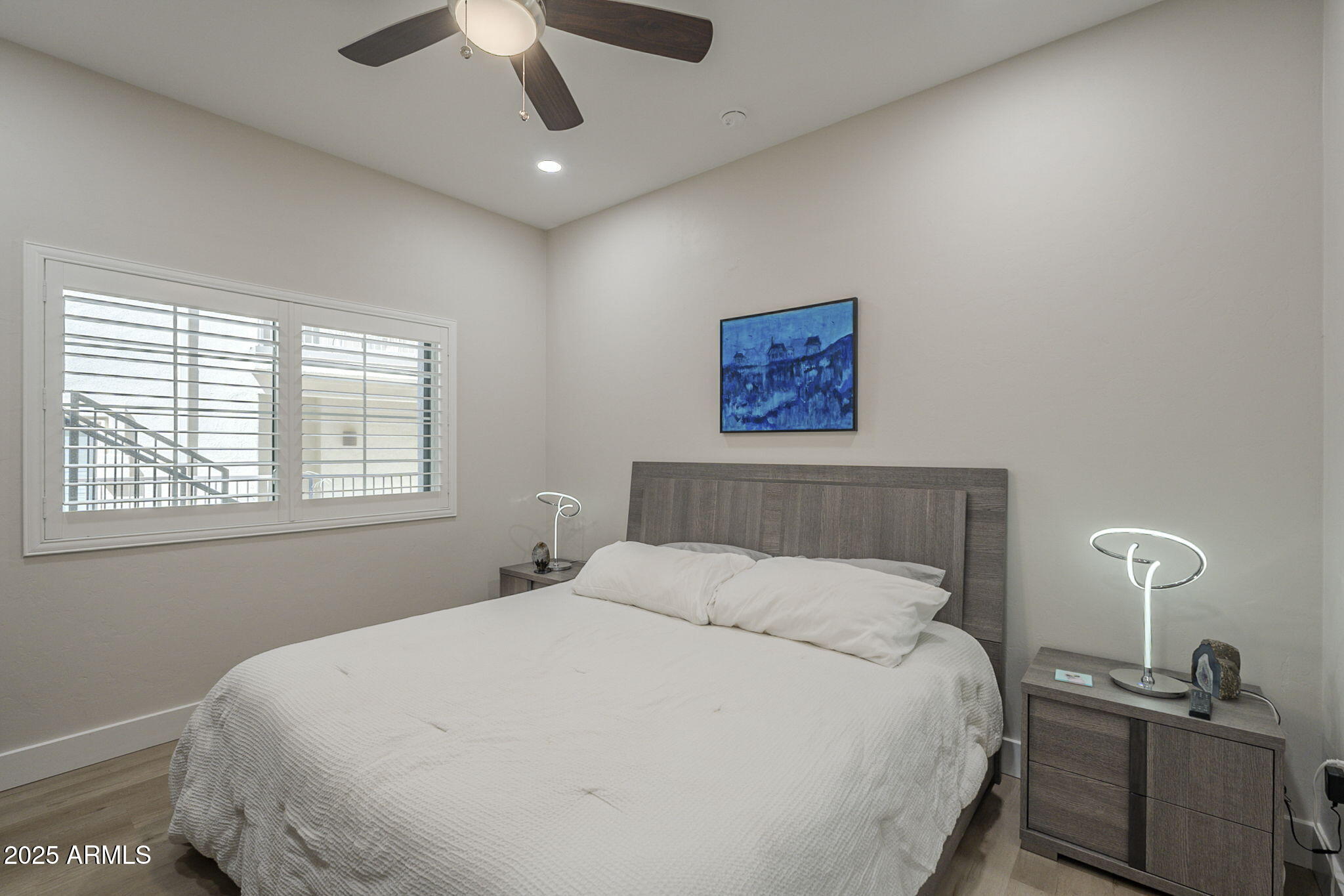 2038 E RIVER Road 101