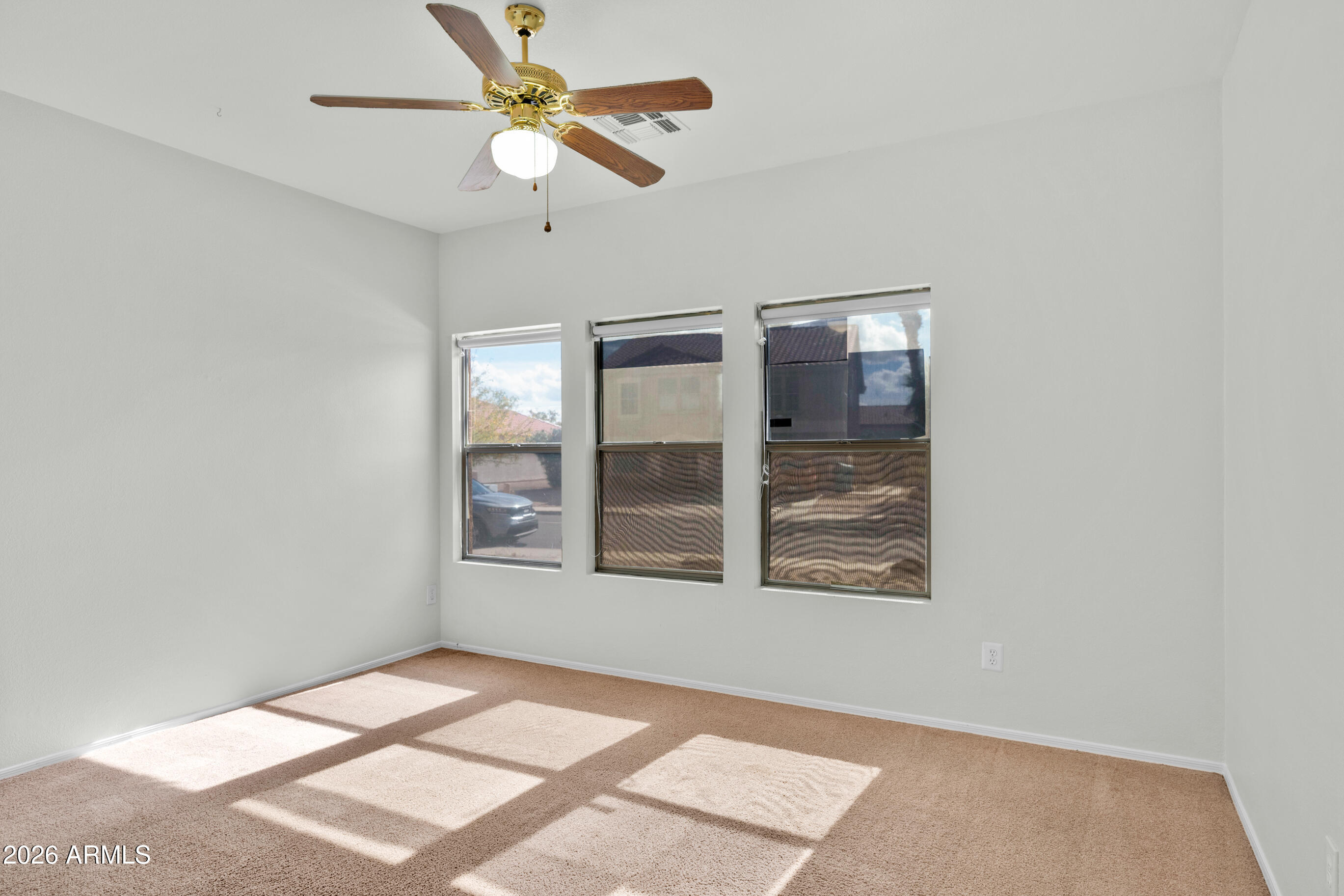 10548 E BRAMBLE Avenue