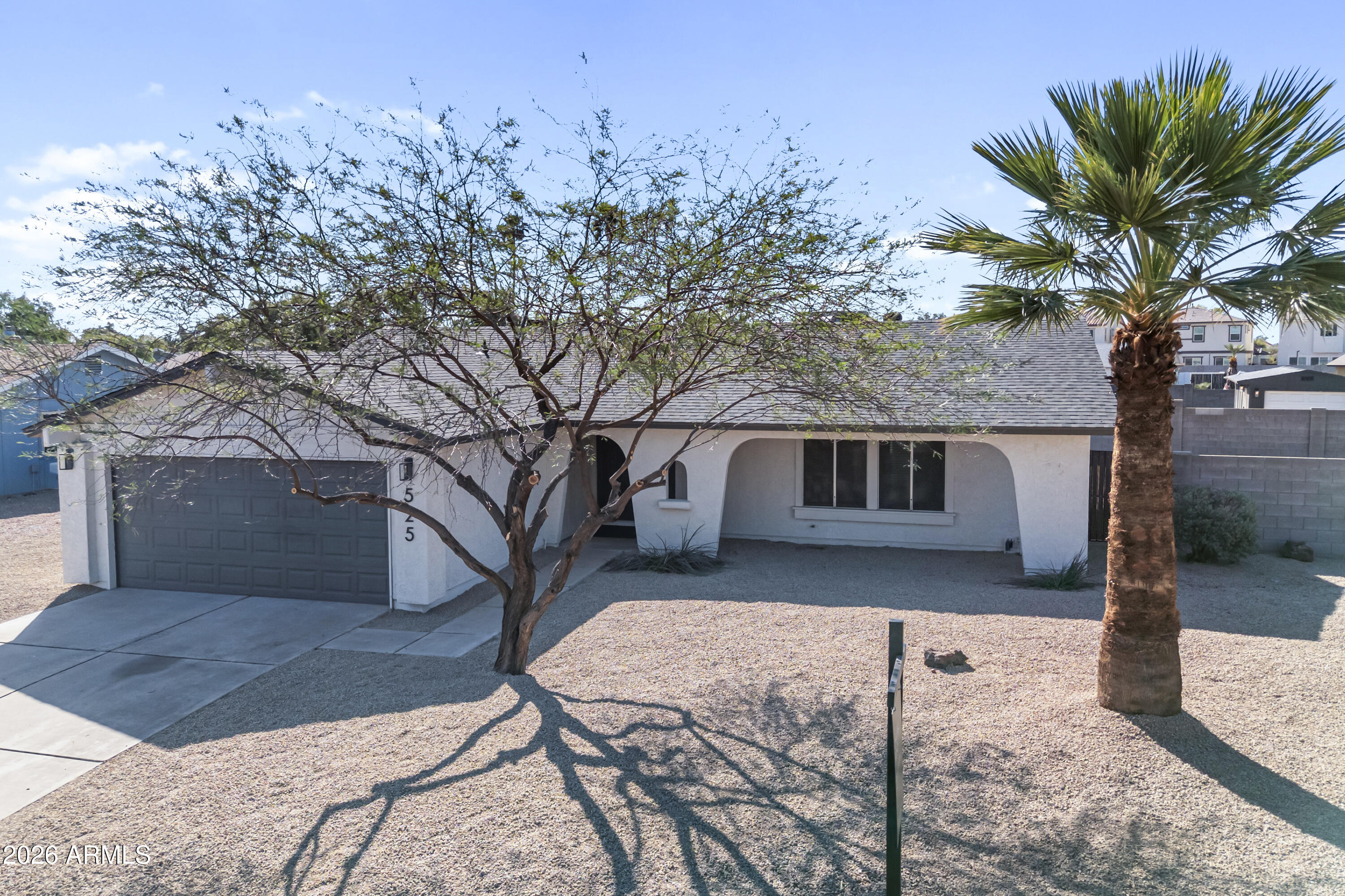 525 W El Prado Road