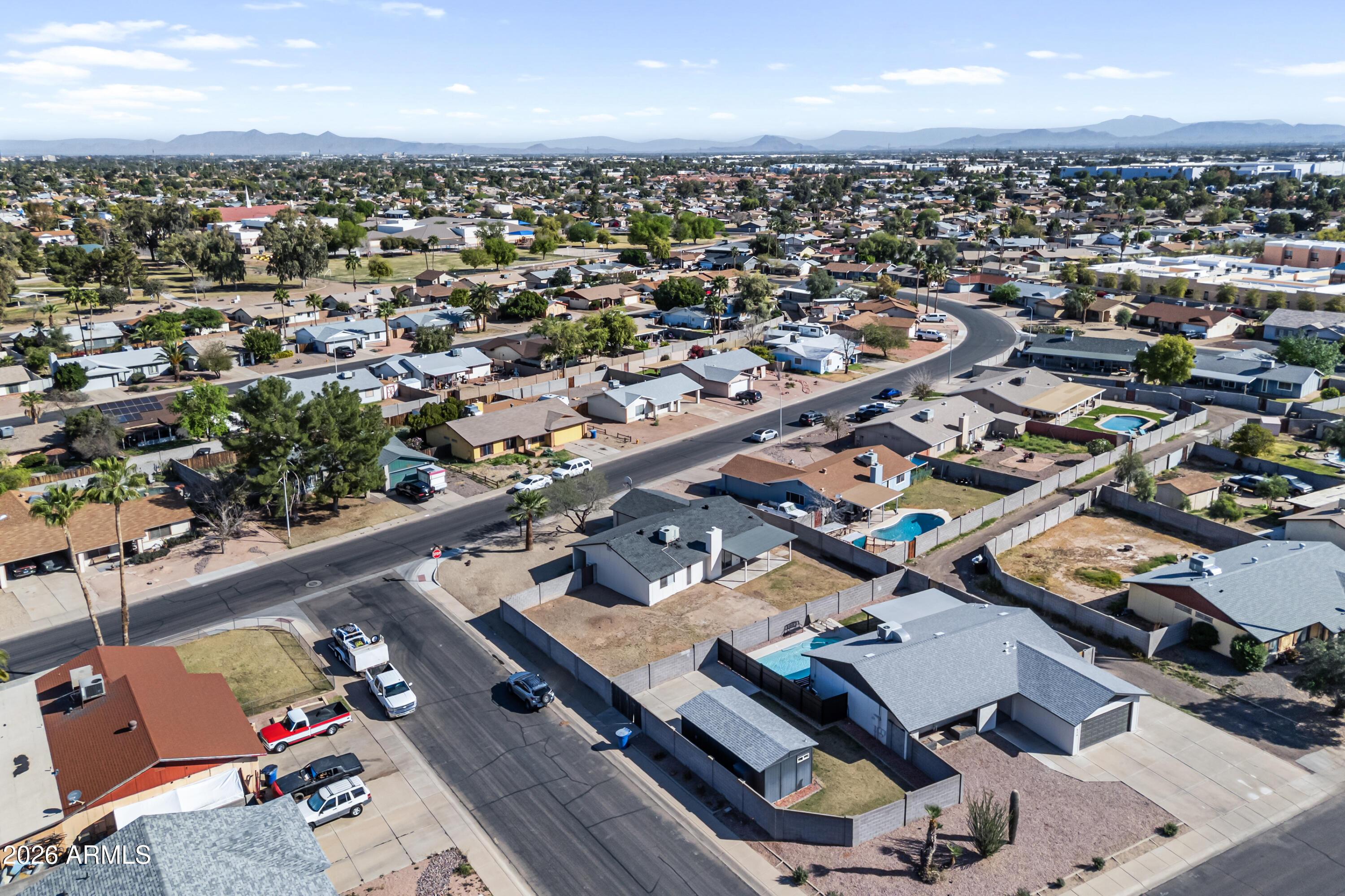 525 W El Prado Road