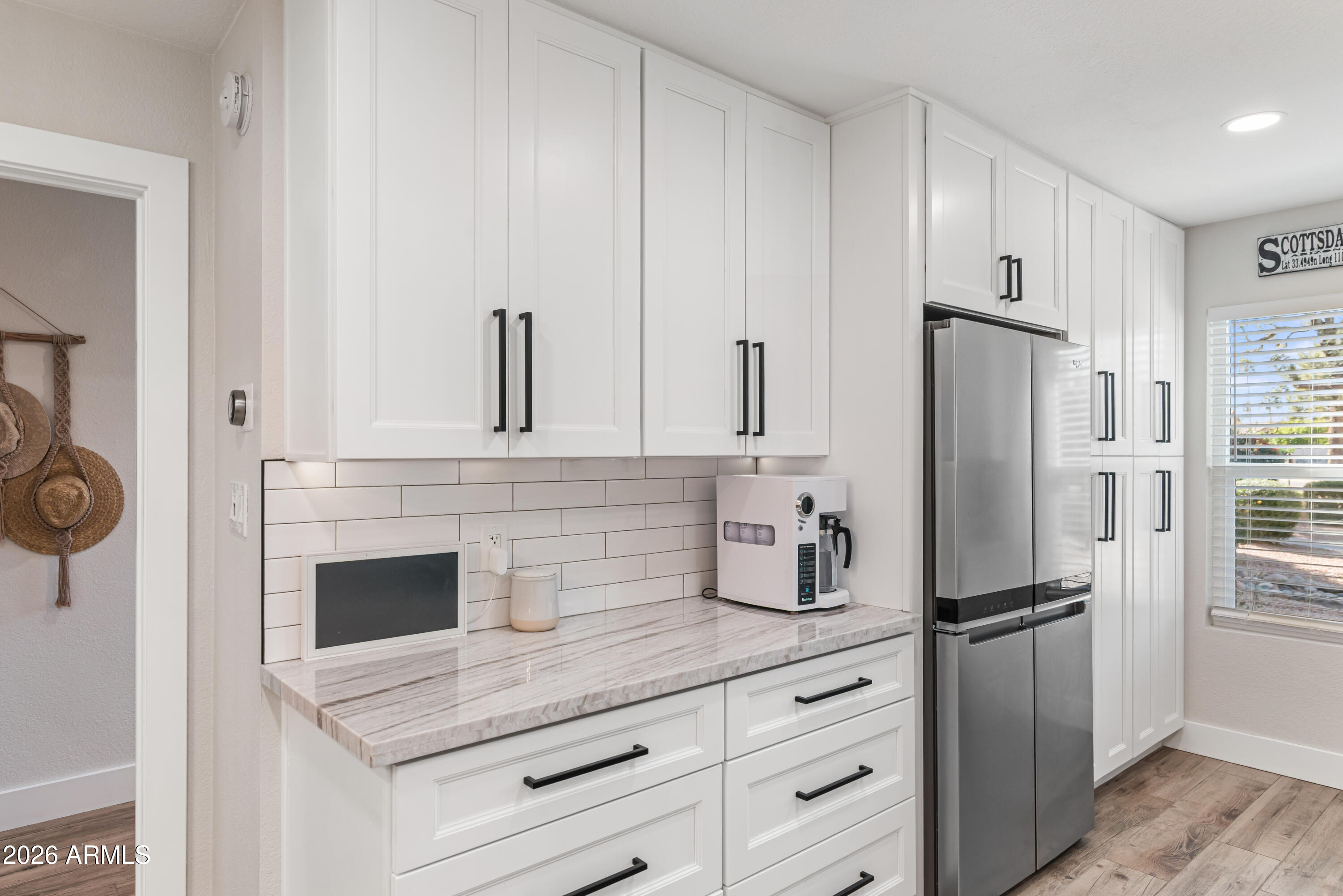 8787 E MOUNTAIN VIEW Road 1019