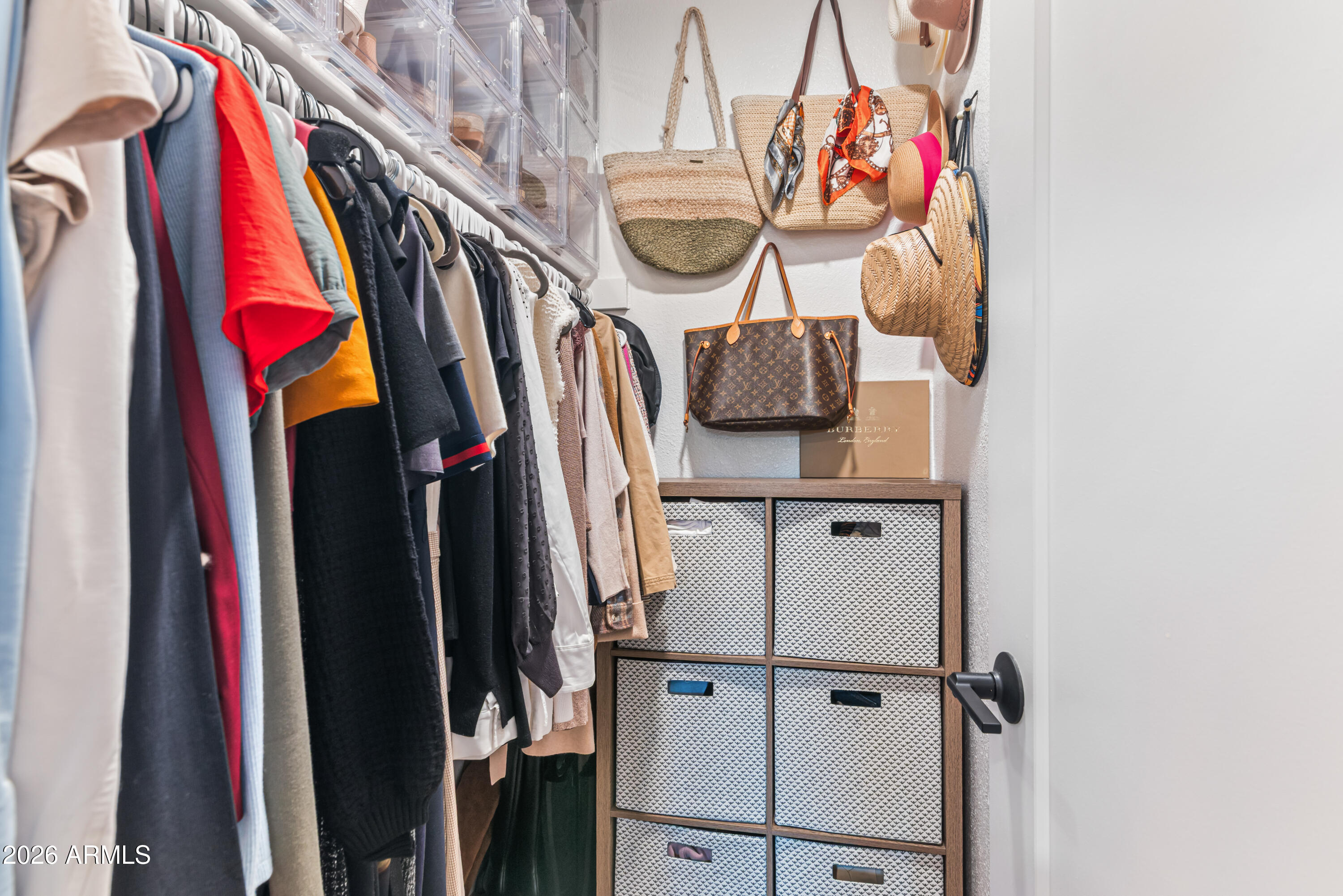 8787 E MOUNTAIN VIEW Road 1019