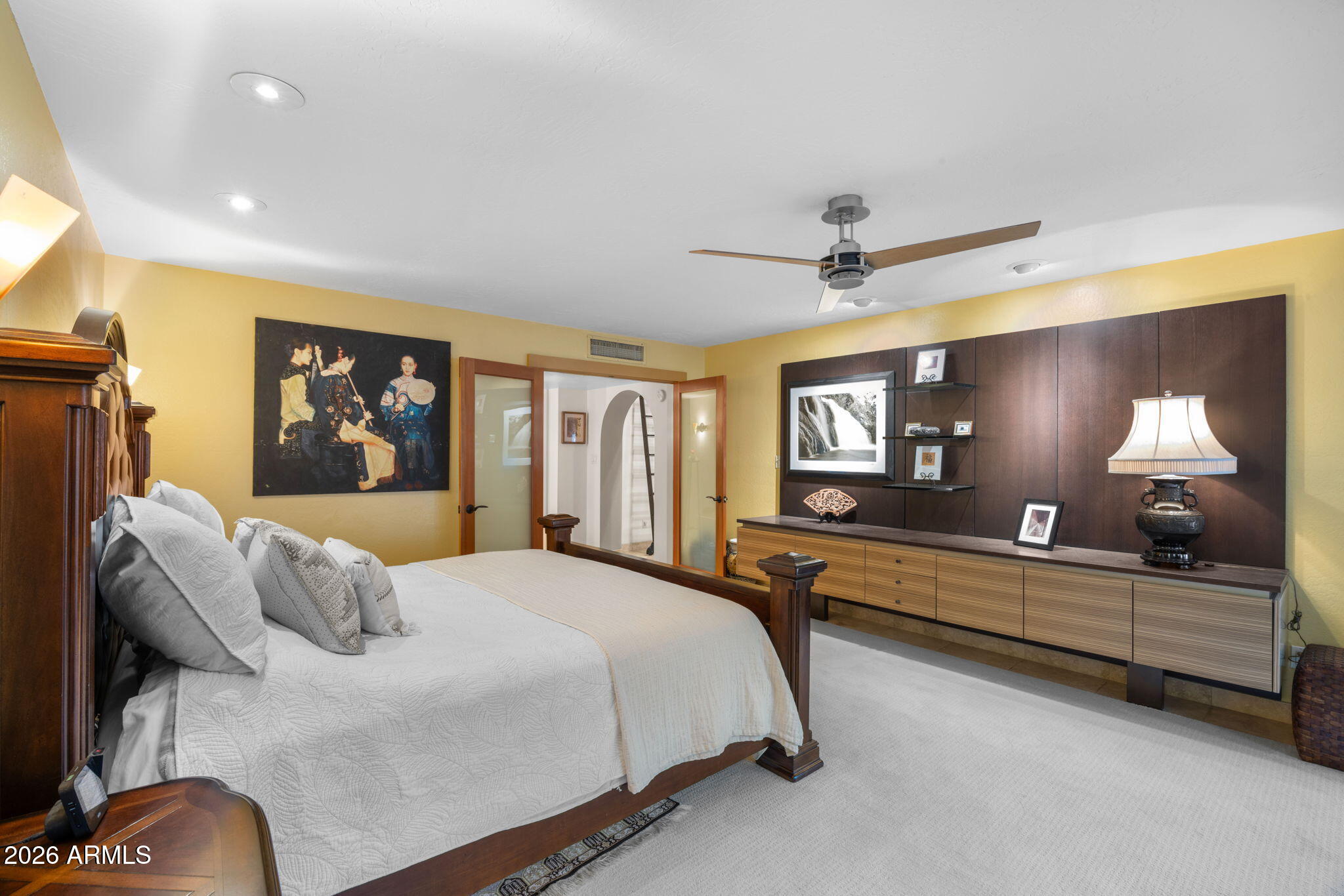 8435 E SAN CANDIDO Drive