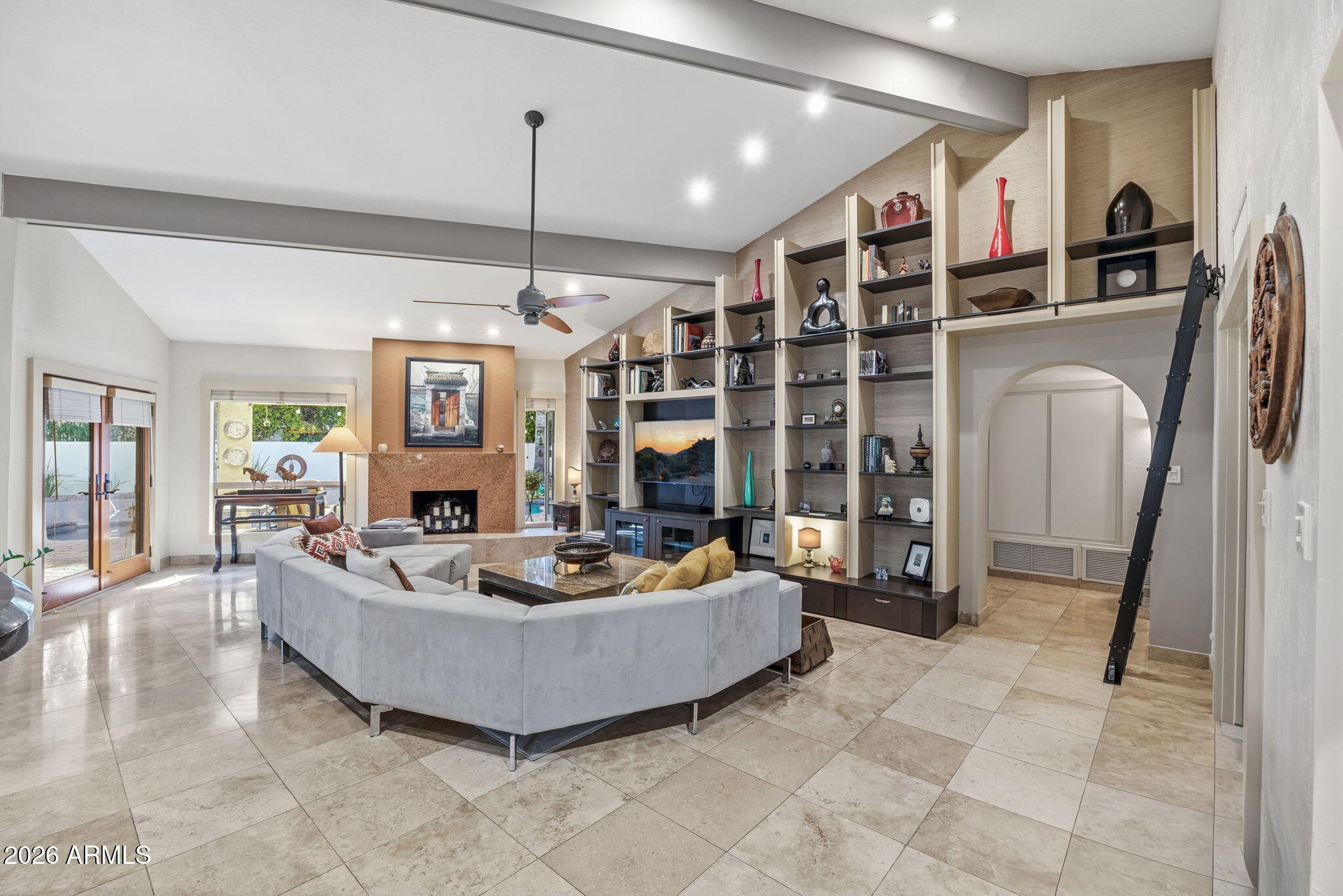 8435 E SAN CANDIDO Drive