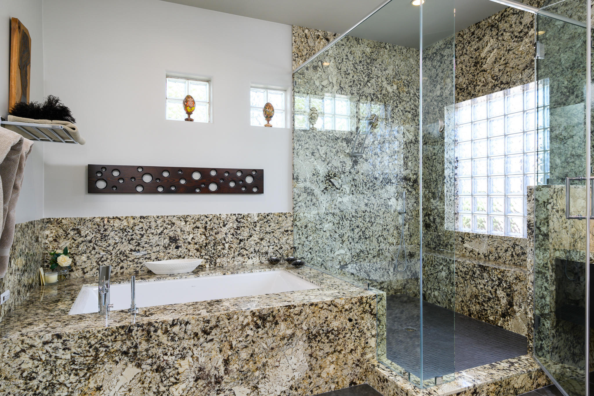 7953 E THUNDERHAWK Road