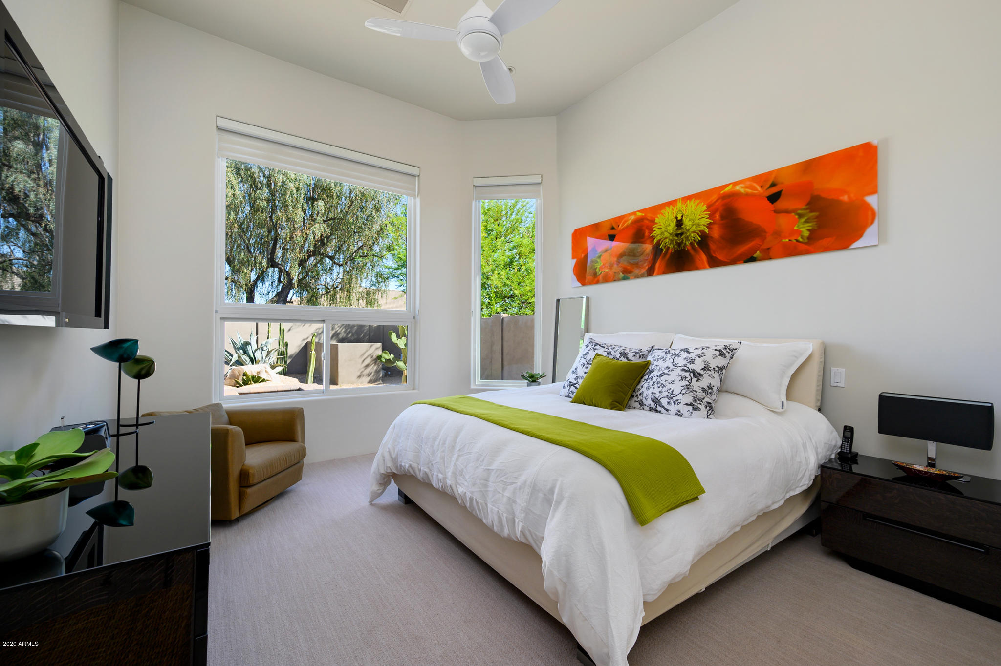 7953 E THUNDERHAWK Road