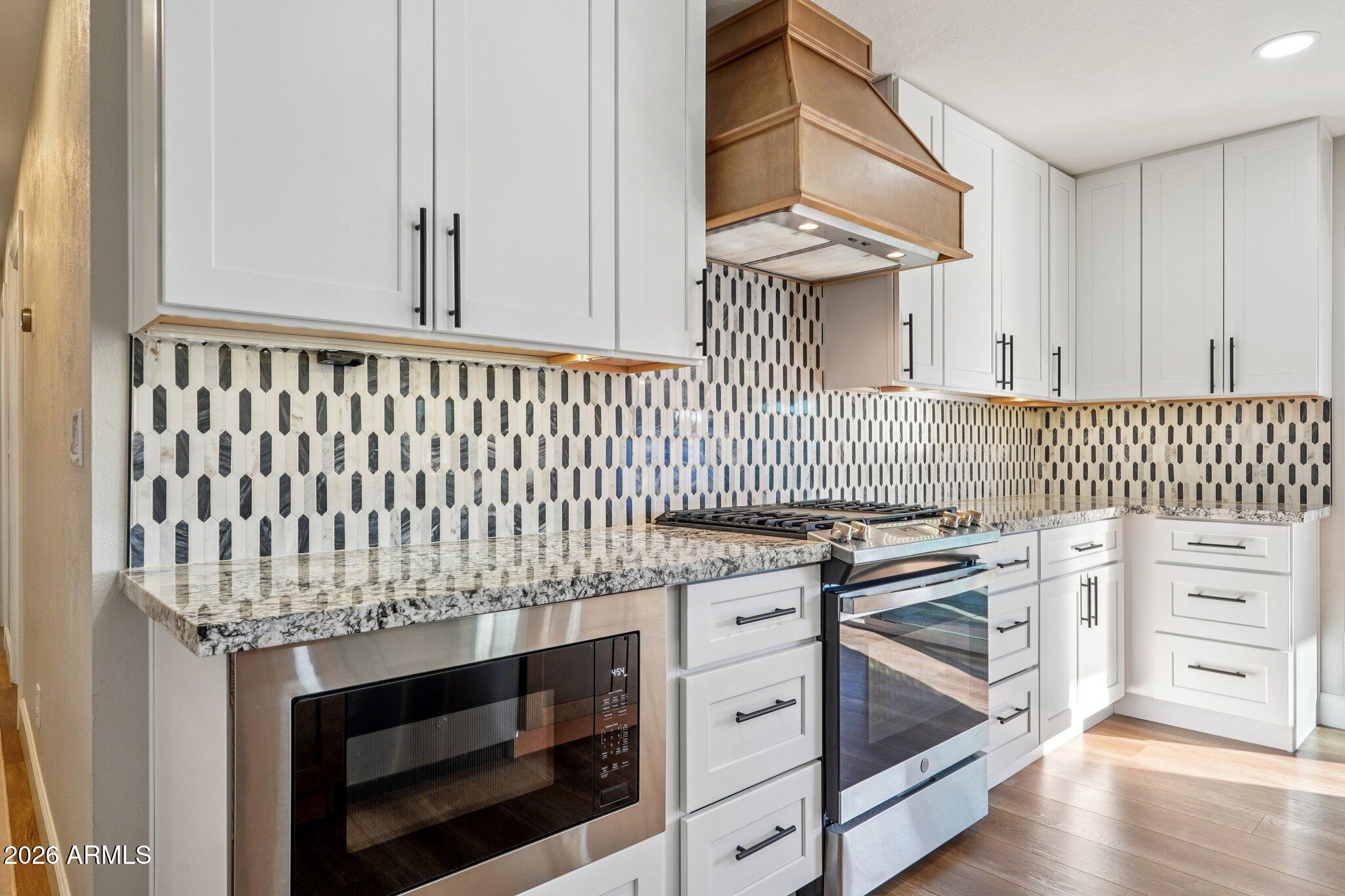 7339 E WILSHIRE Drive