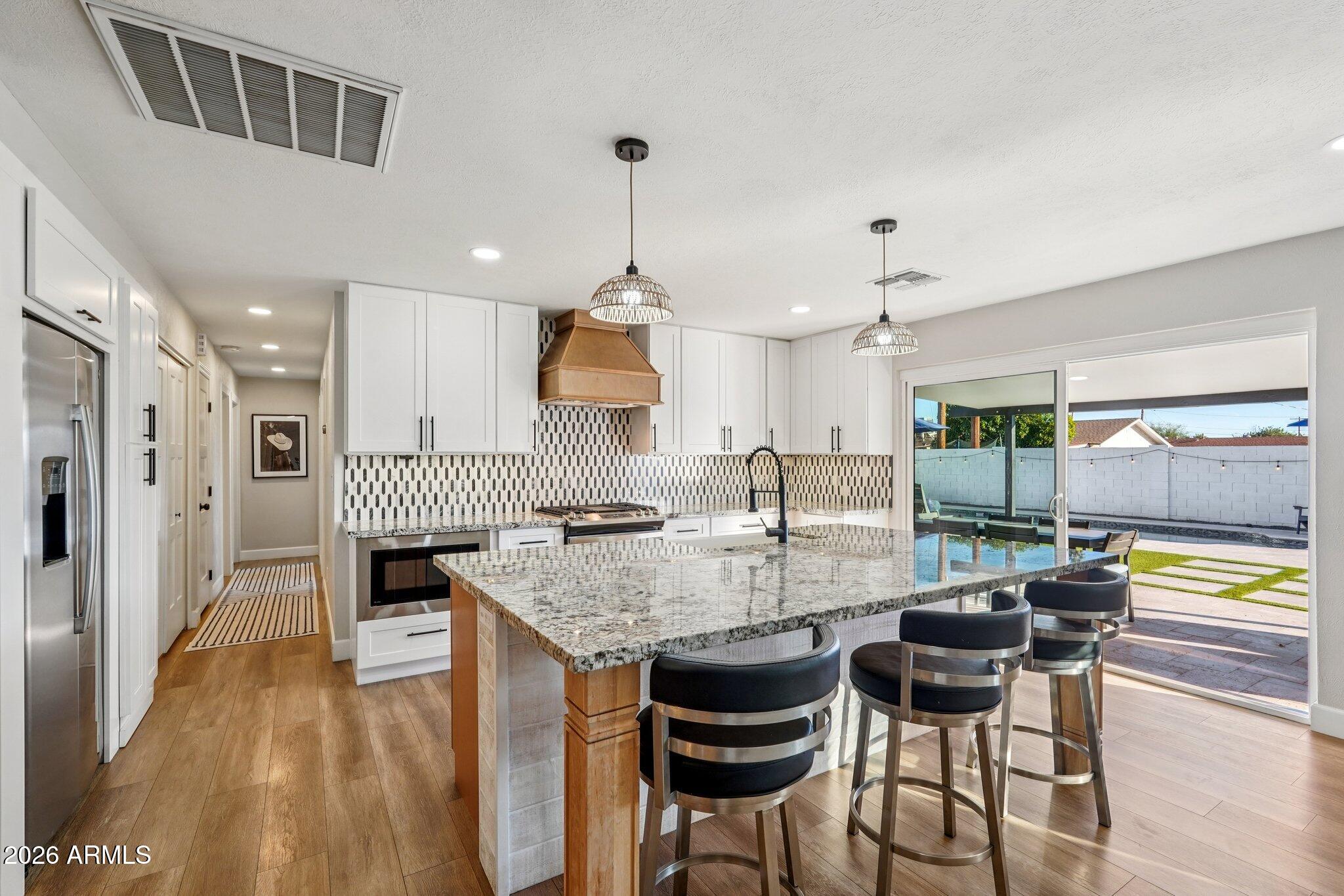 7339 E WILSHIRE Drive