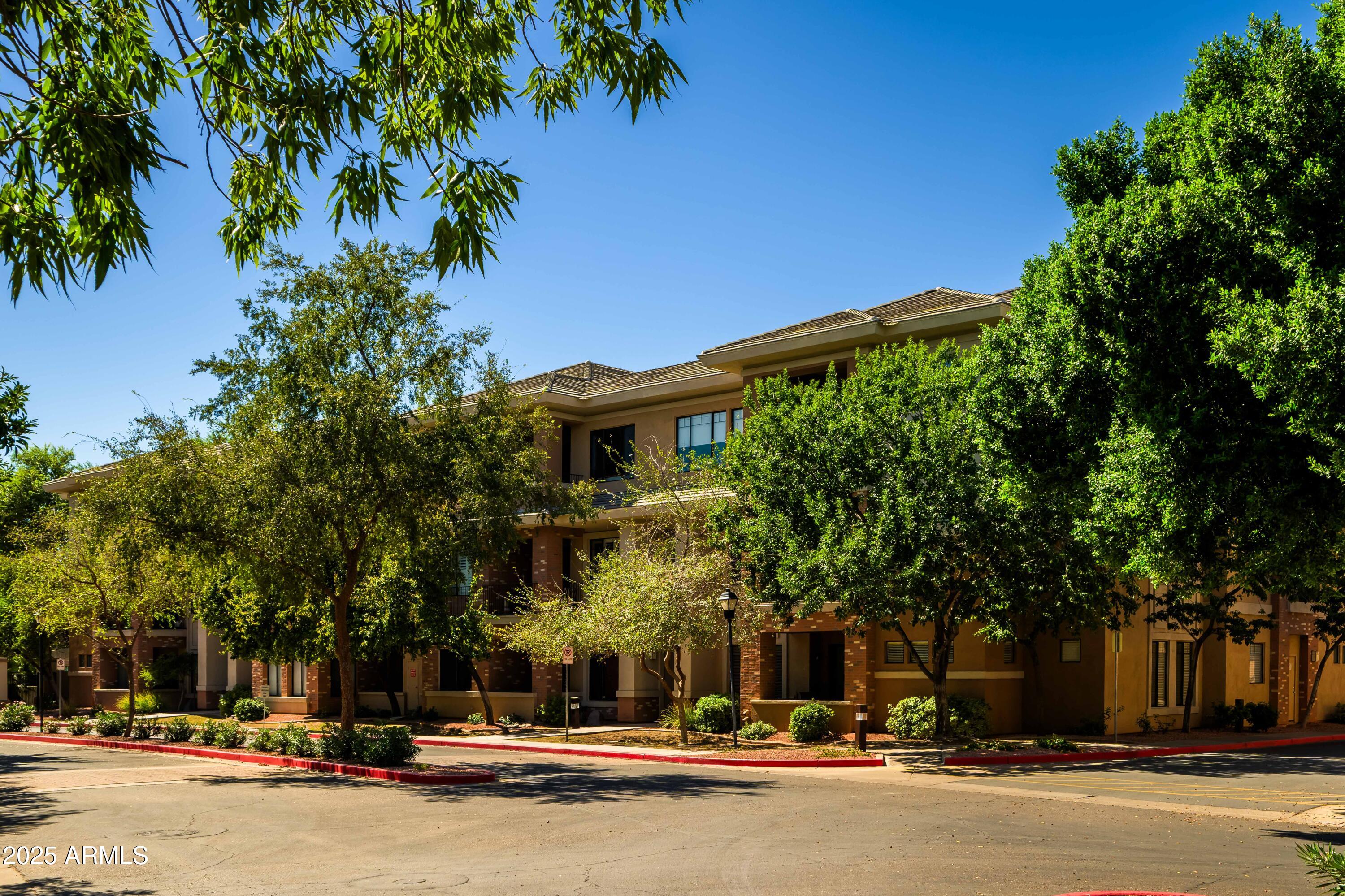 2989 N 44th Street 2001