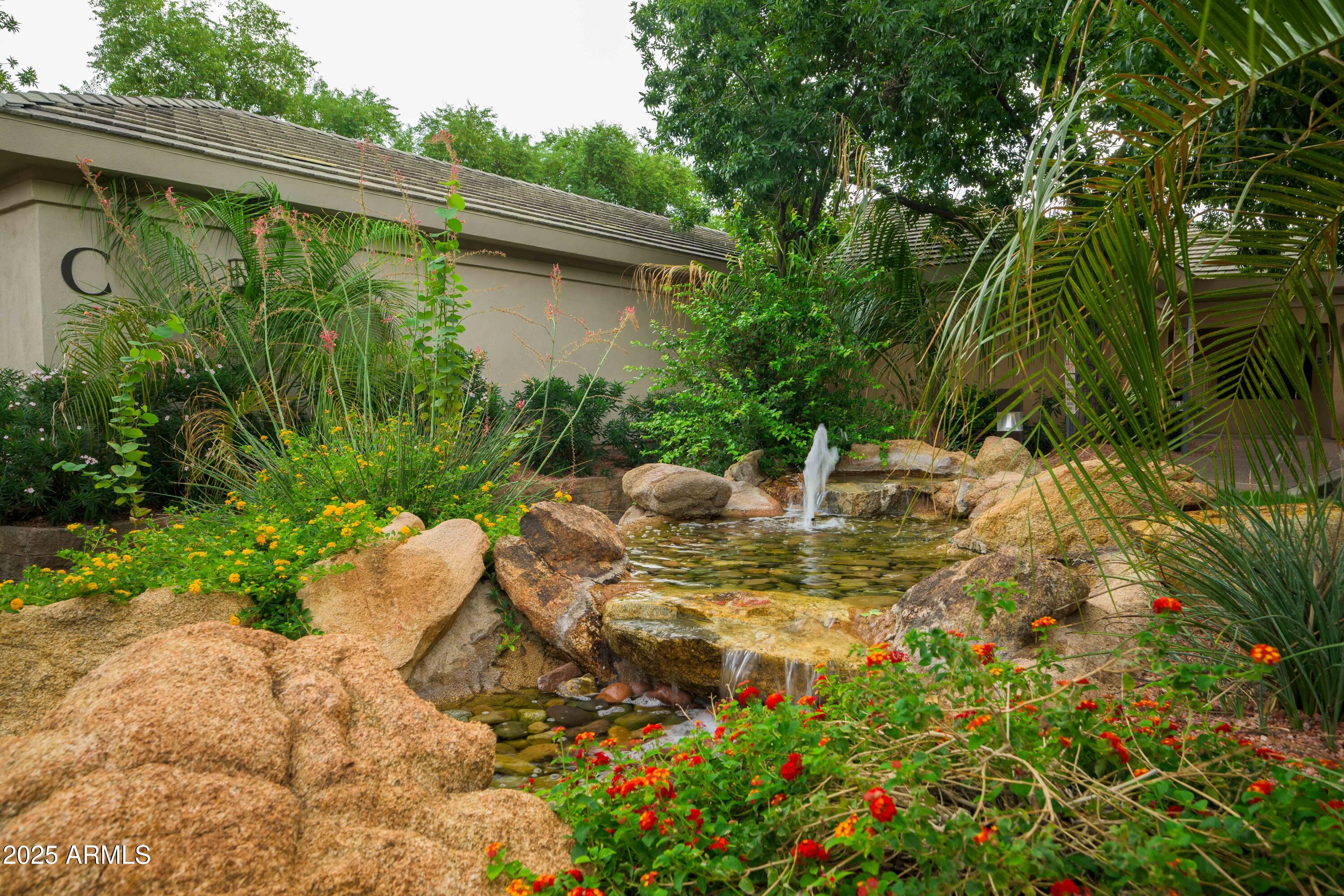 2989 N 44th Street 2001