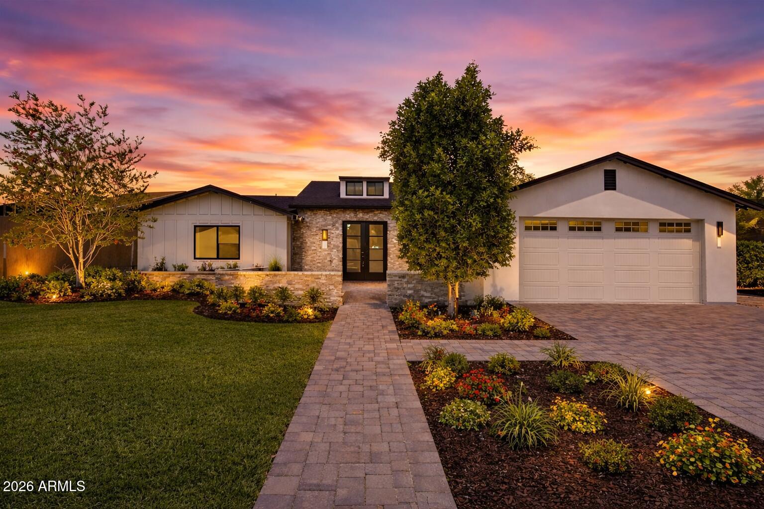 4348 E MITCHELL Drive