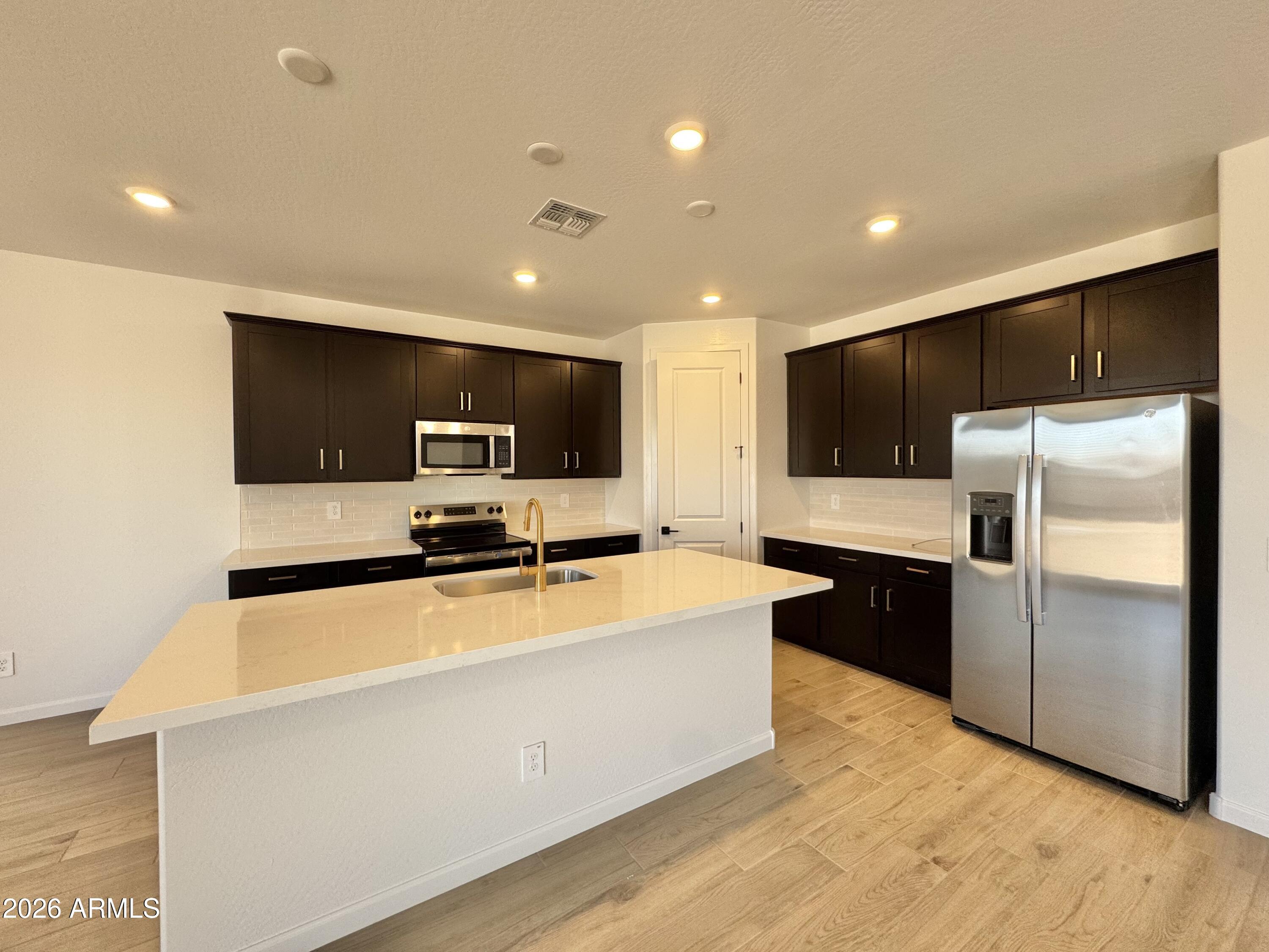 15733 W CORTE DEL SOL ESTE