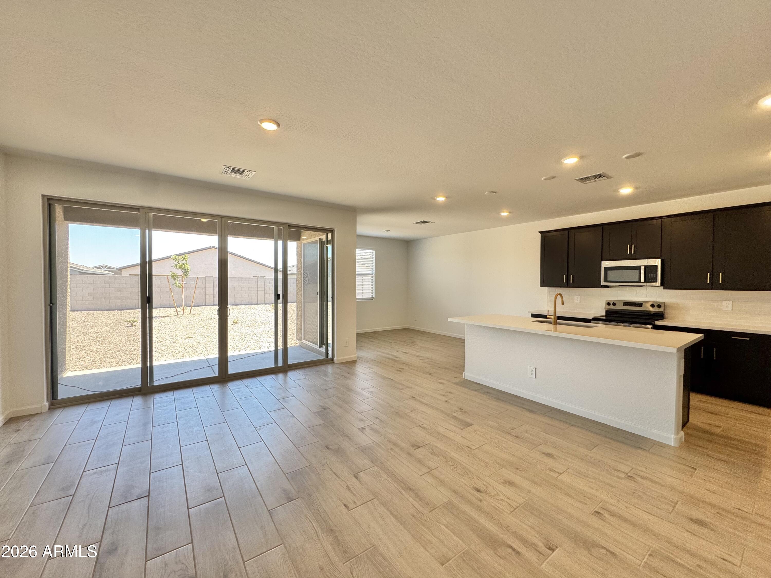 15733 W CORTE DEL SOL ESTE