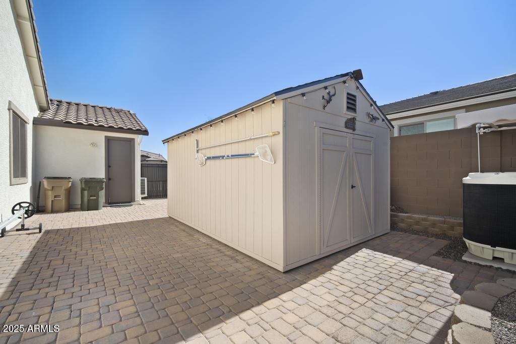 12512 W LAMAR Court