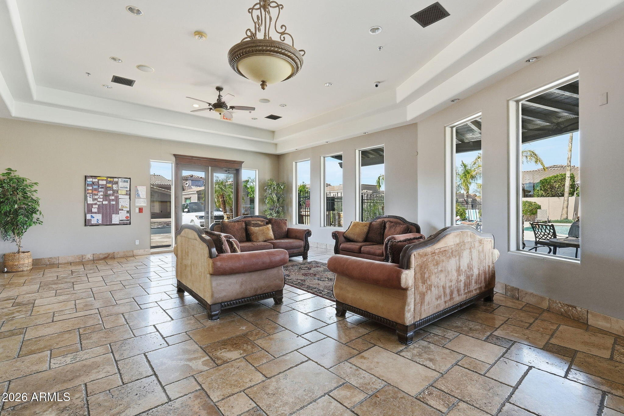 6202 E MCKELLIPS Road 11