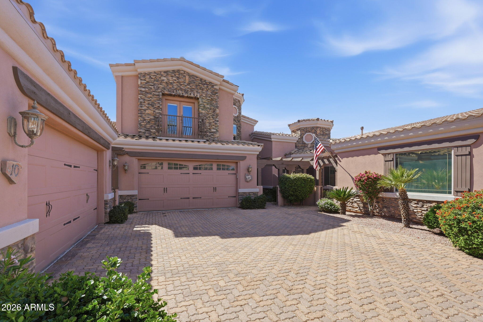 6202 E MCKELLIPS Road 11