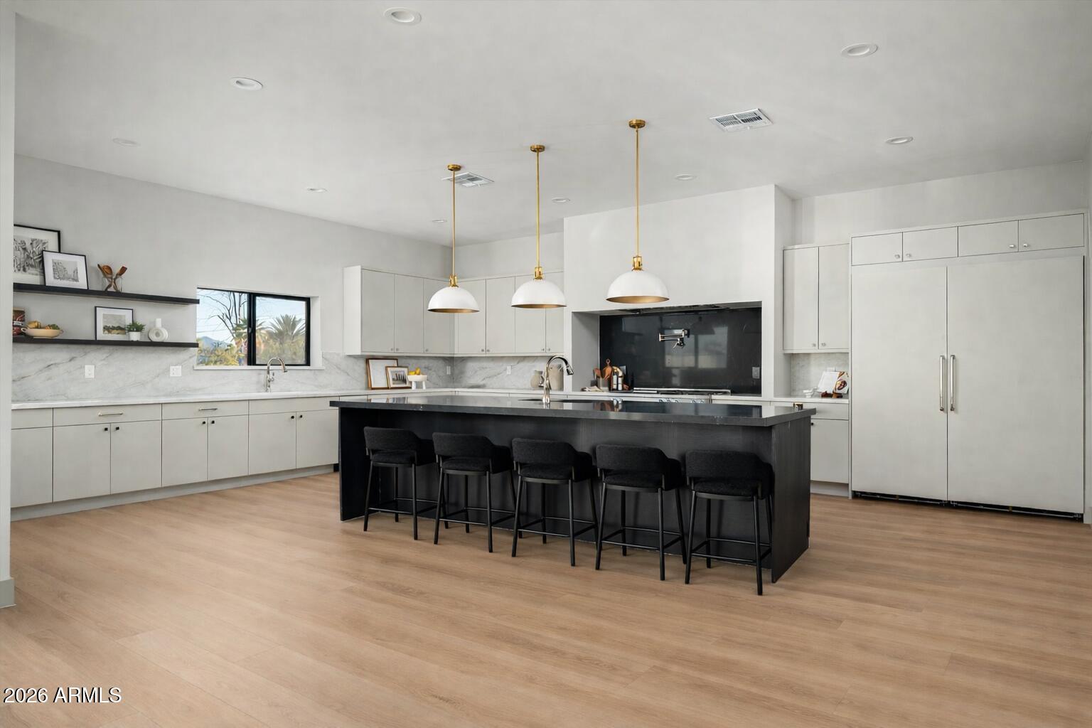 7121 E LARKSPUR Drive