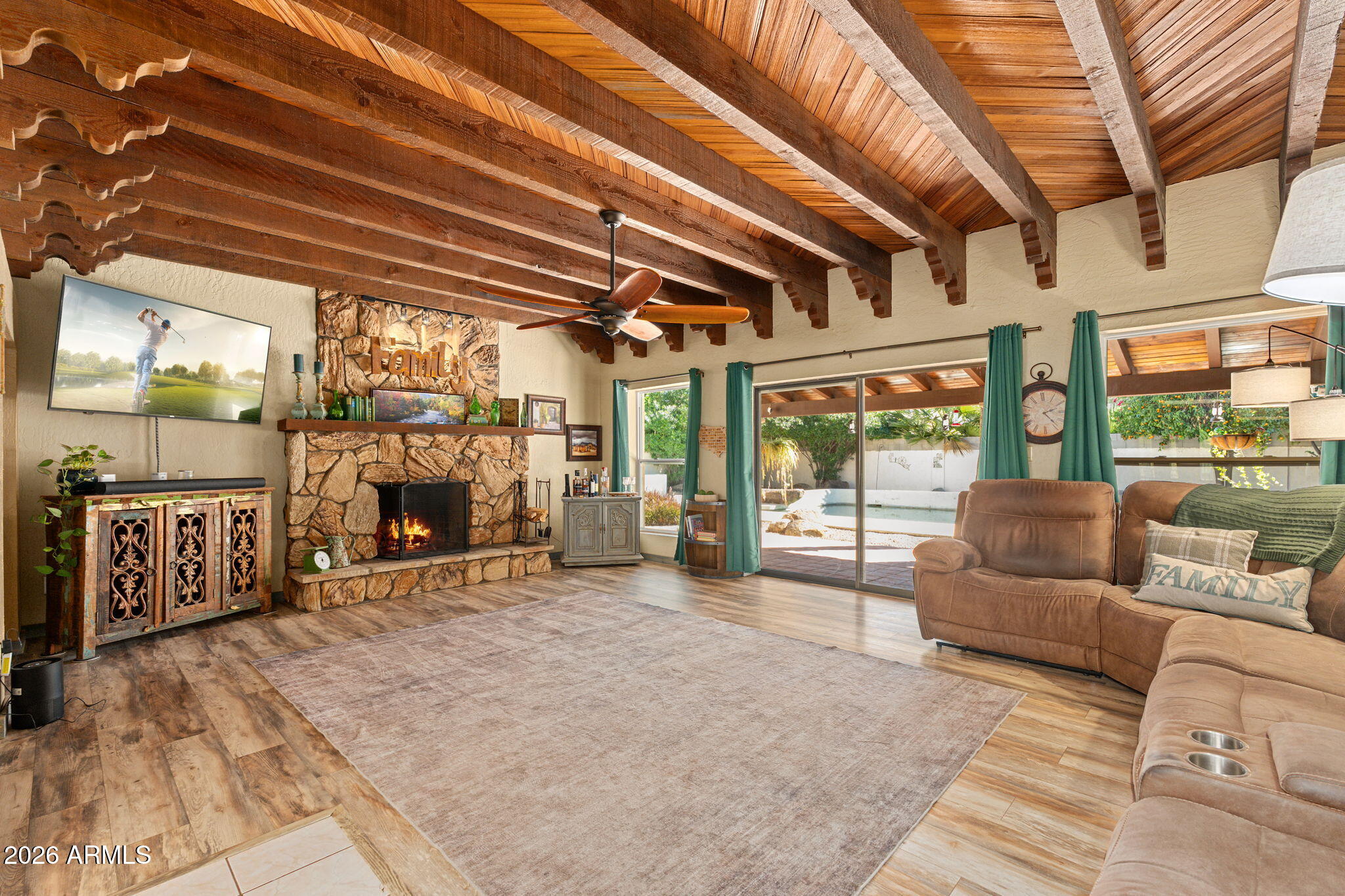 1825 E ELMWOOD Street