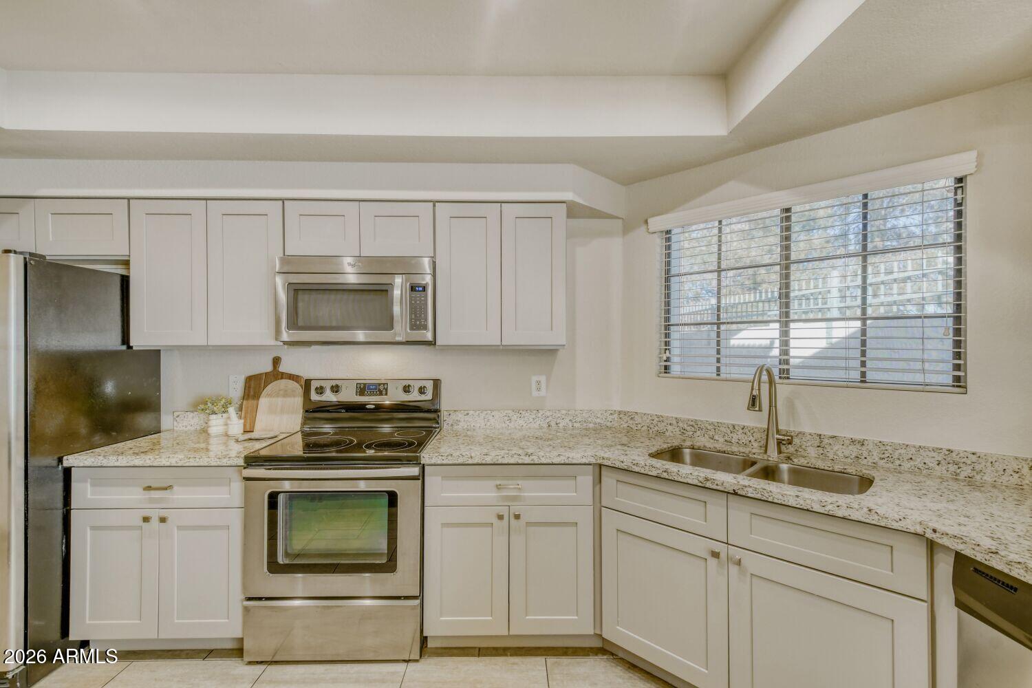 8870 S HEATHER Drive