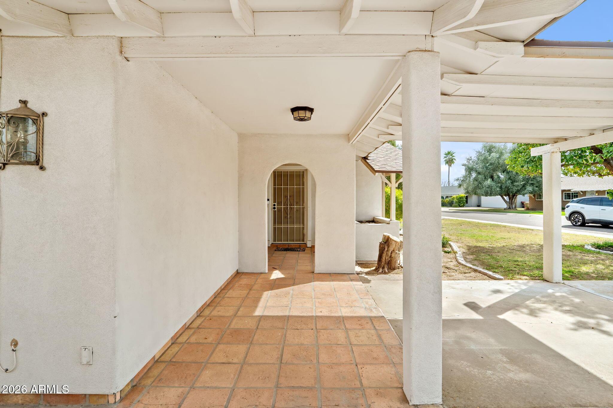3007 N 84TH Place