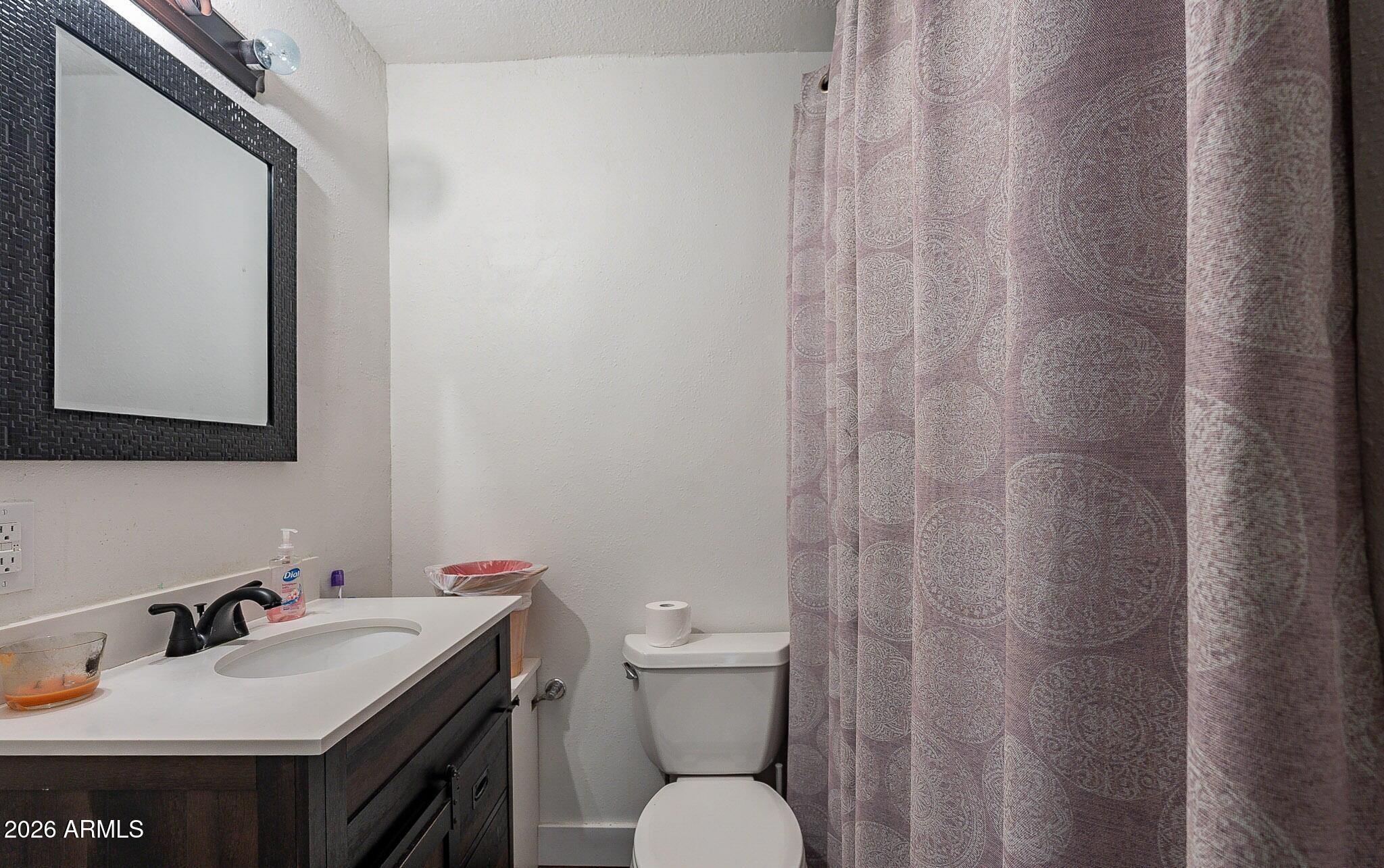 1021 N HAROLD Street