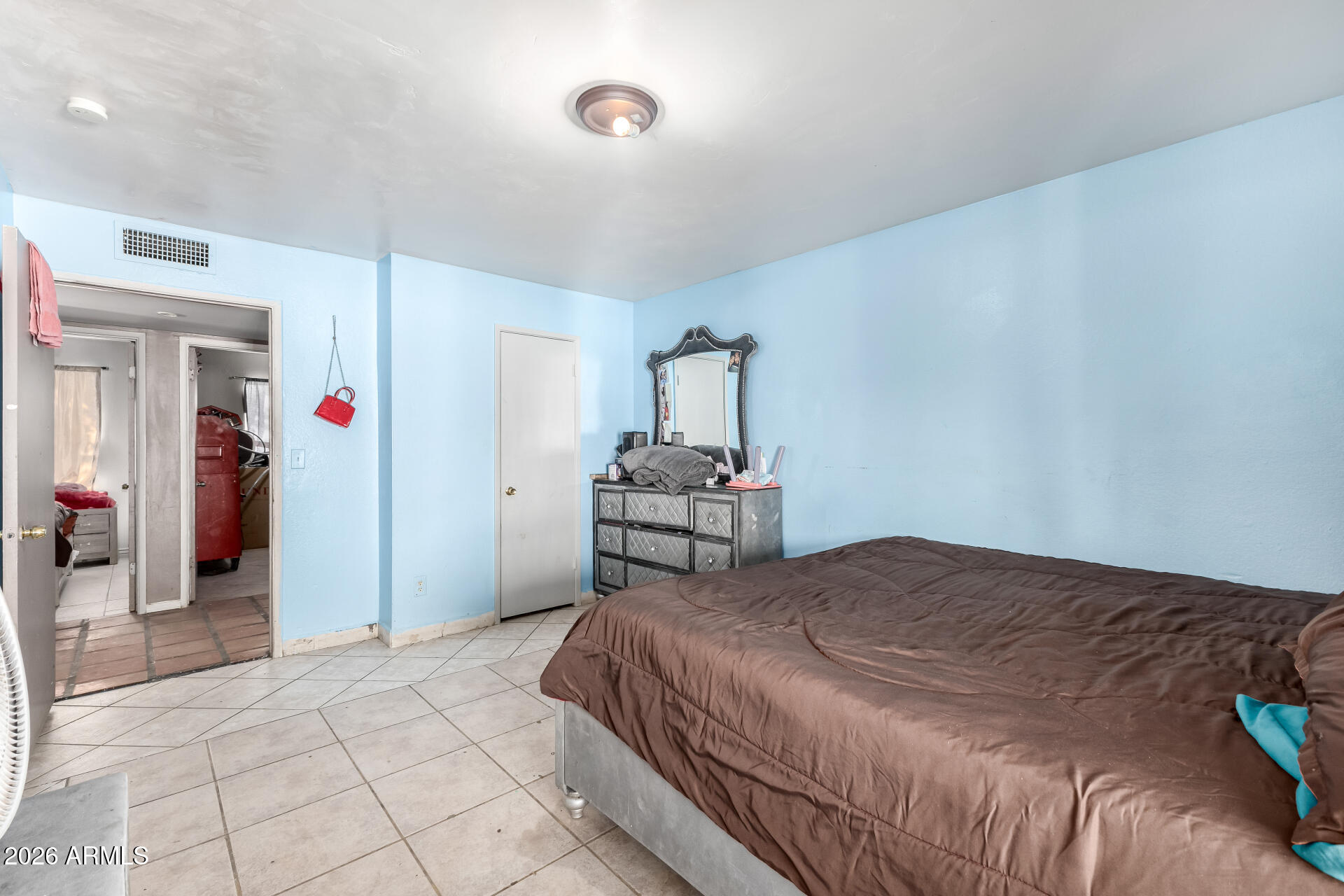 6920 W FILLMORE Street