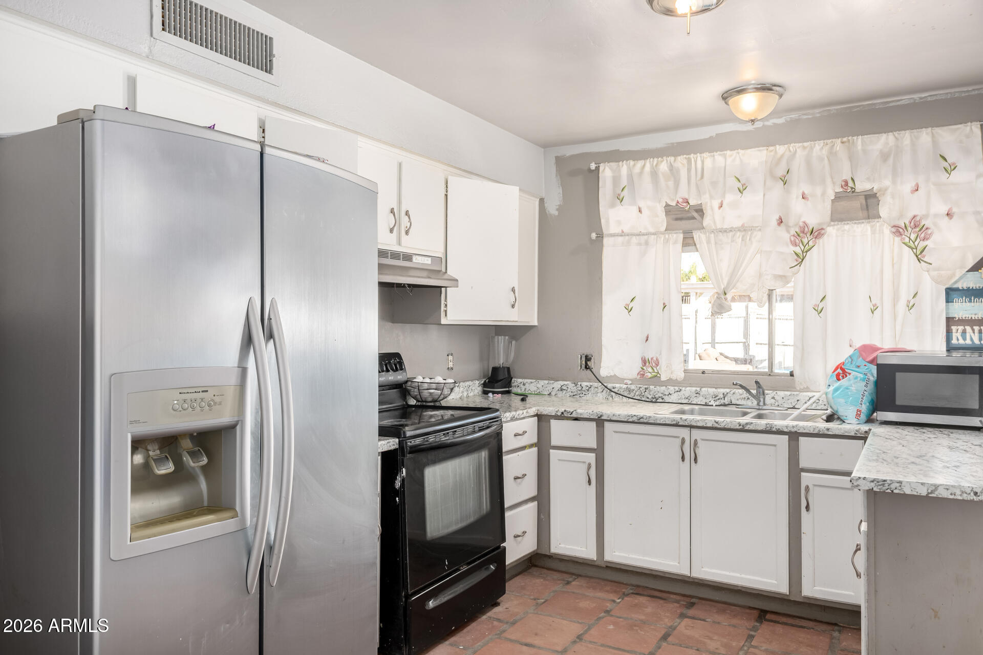 6920 W FILLMORE Street