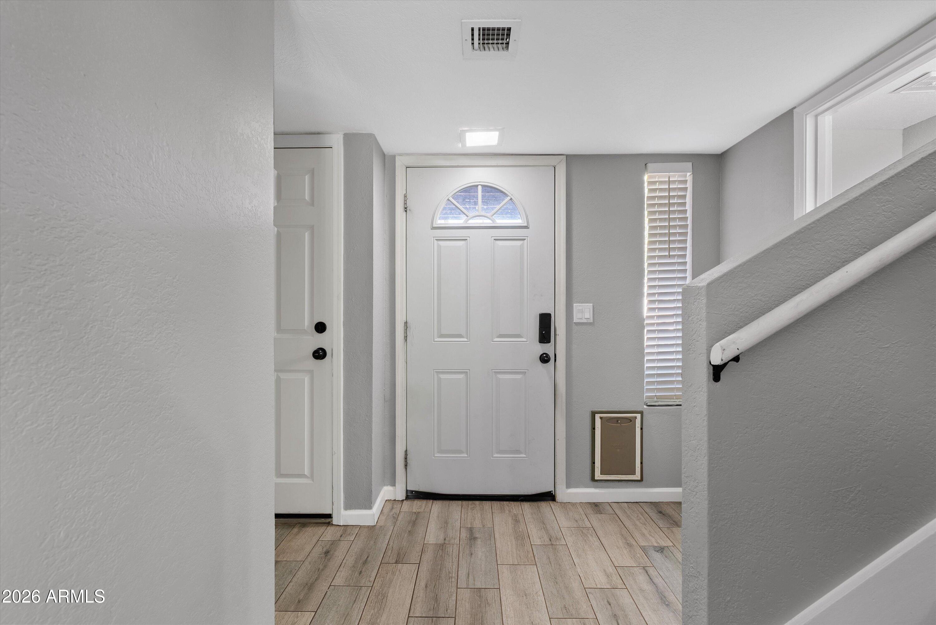 2232 W LINDNER Avenue 4