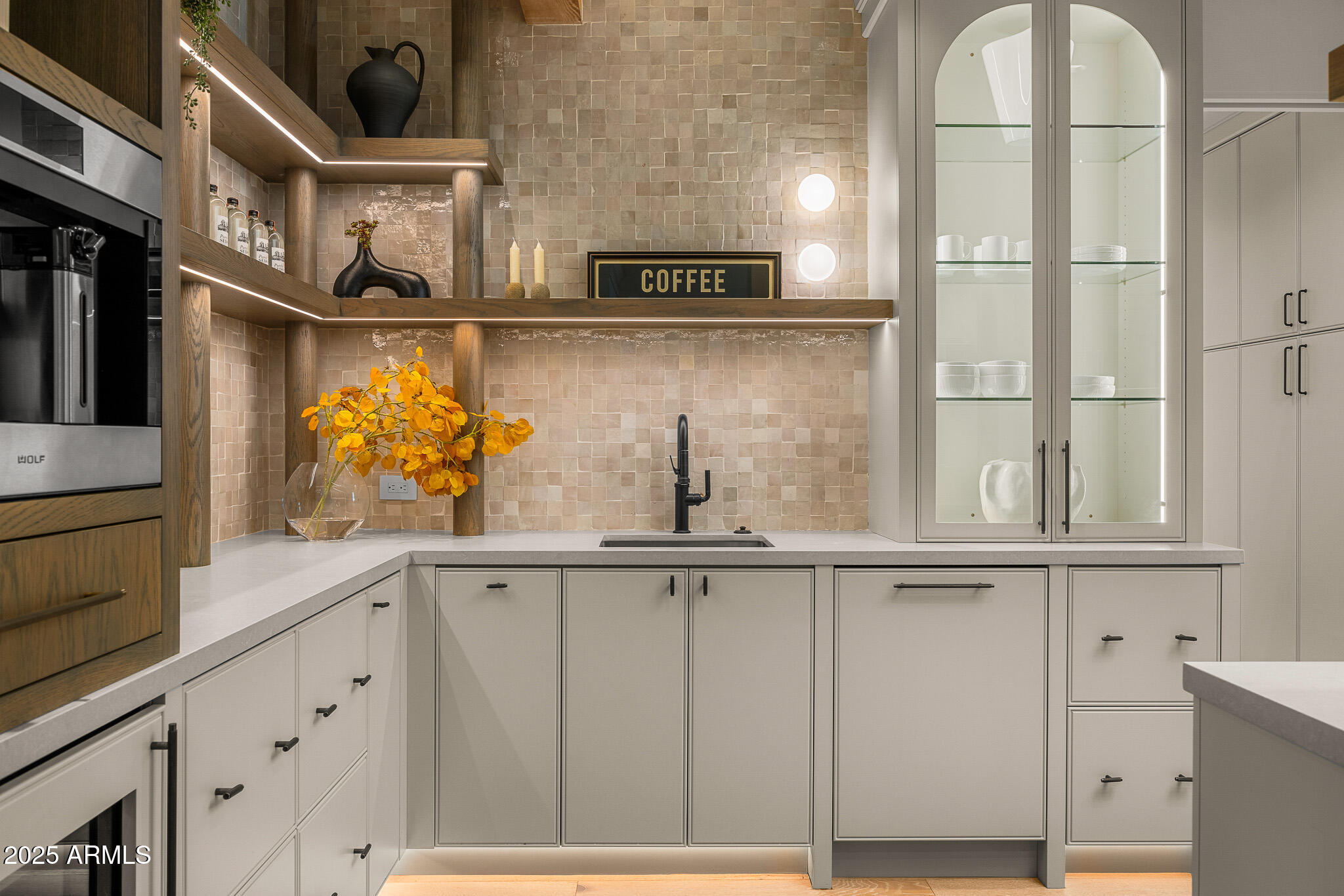 6126 E JOSHUA TREE Lane