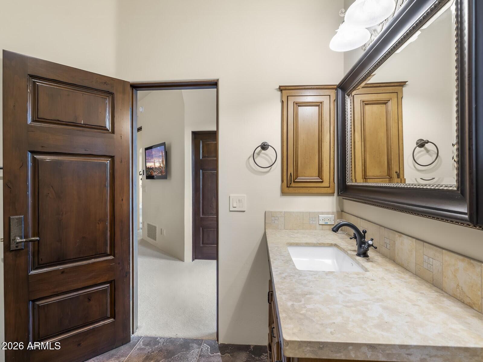 6619 E STALLION Road